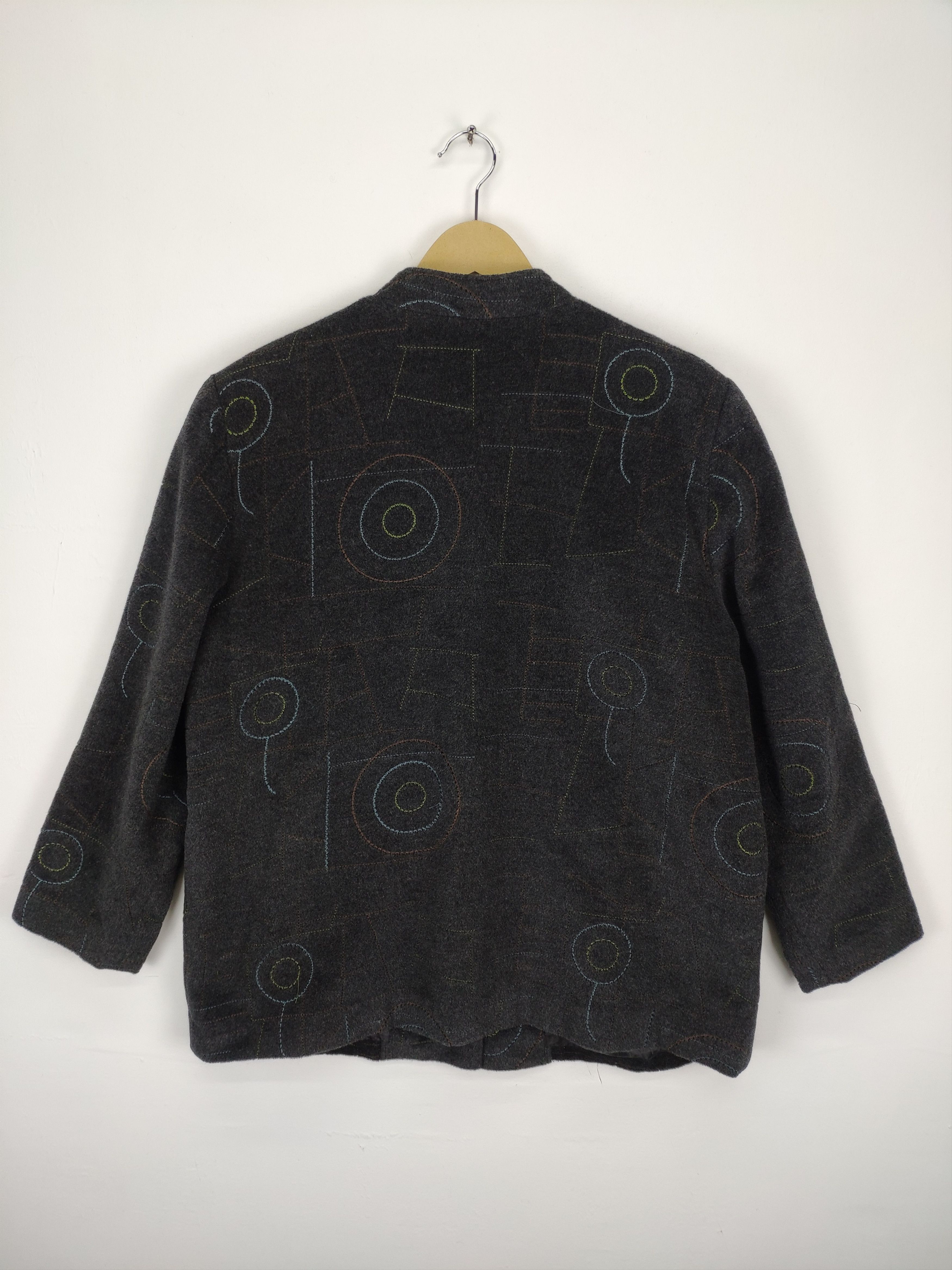 Japanese Brand × Le Grande Bleu (L.G.B.) Vintage Wool Cardigan Jacket Embroidered Motif Size US M / EU 48-50 / 2 - 14 Thumbnail