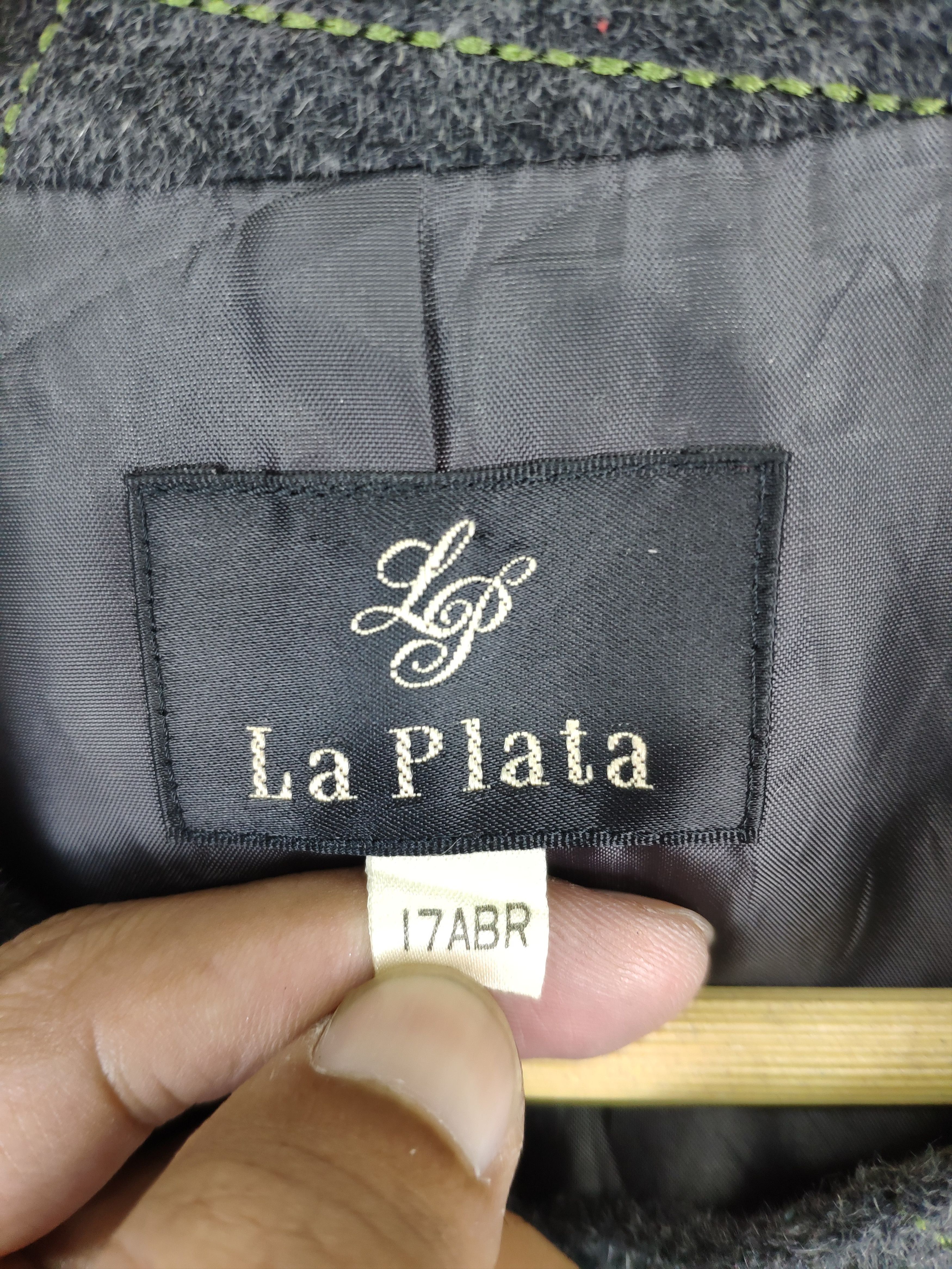 Japanese Brand × Le Grande Bleu (L.G.B.) Vintage Wool Cardigan Jacket Embroidered Motif Size US M / EU 48-50 / 2 - 10 Thumbnail