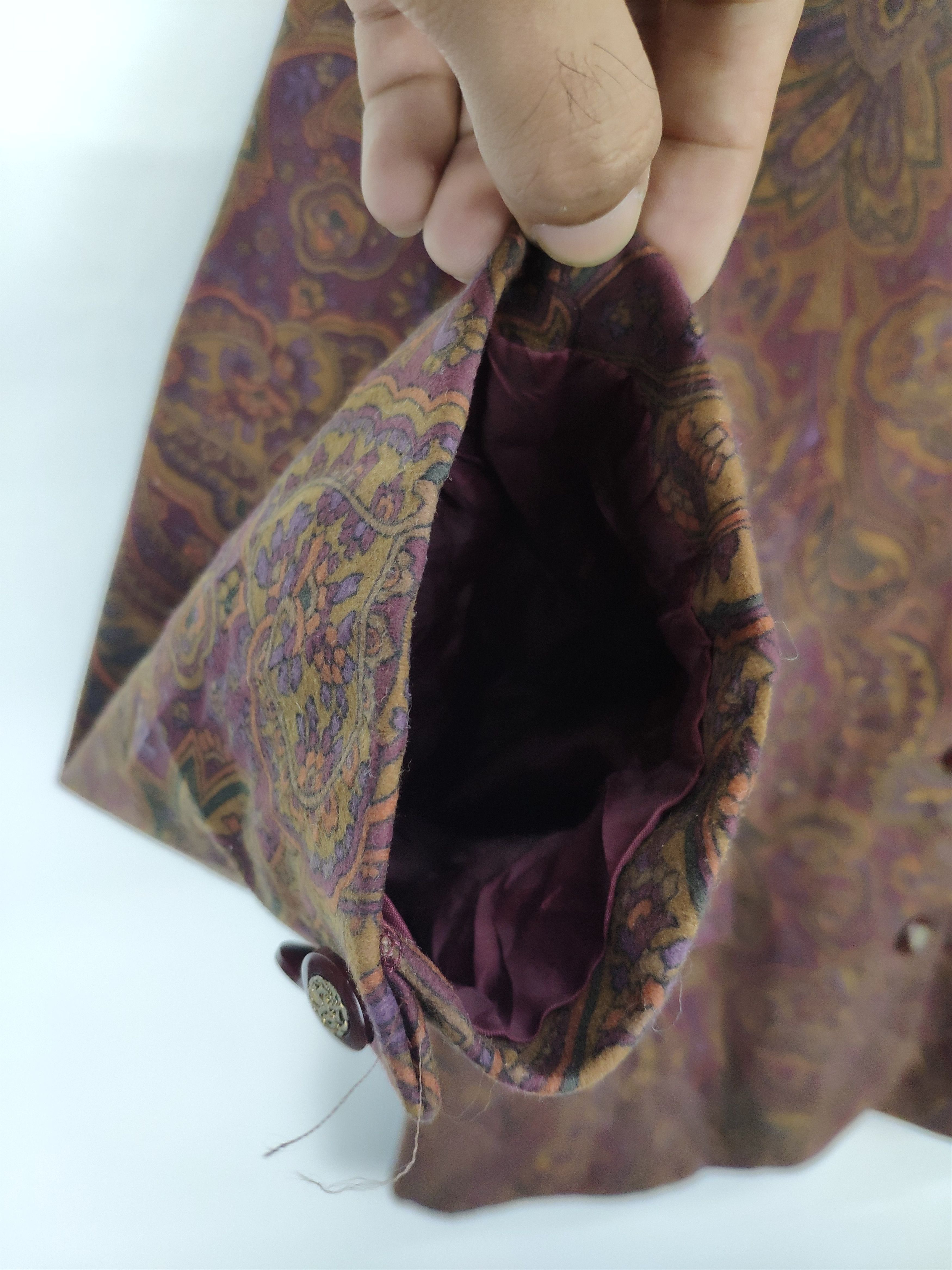 Japanese Brand × Vintage Vintage Japanese Velvet Coat Blazer Jacket Fullprint Size M / US 6-8 / IT 42-44 - 5 Thumbnail