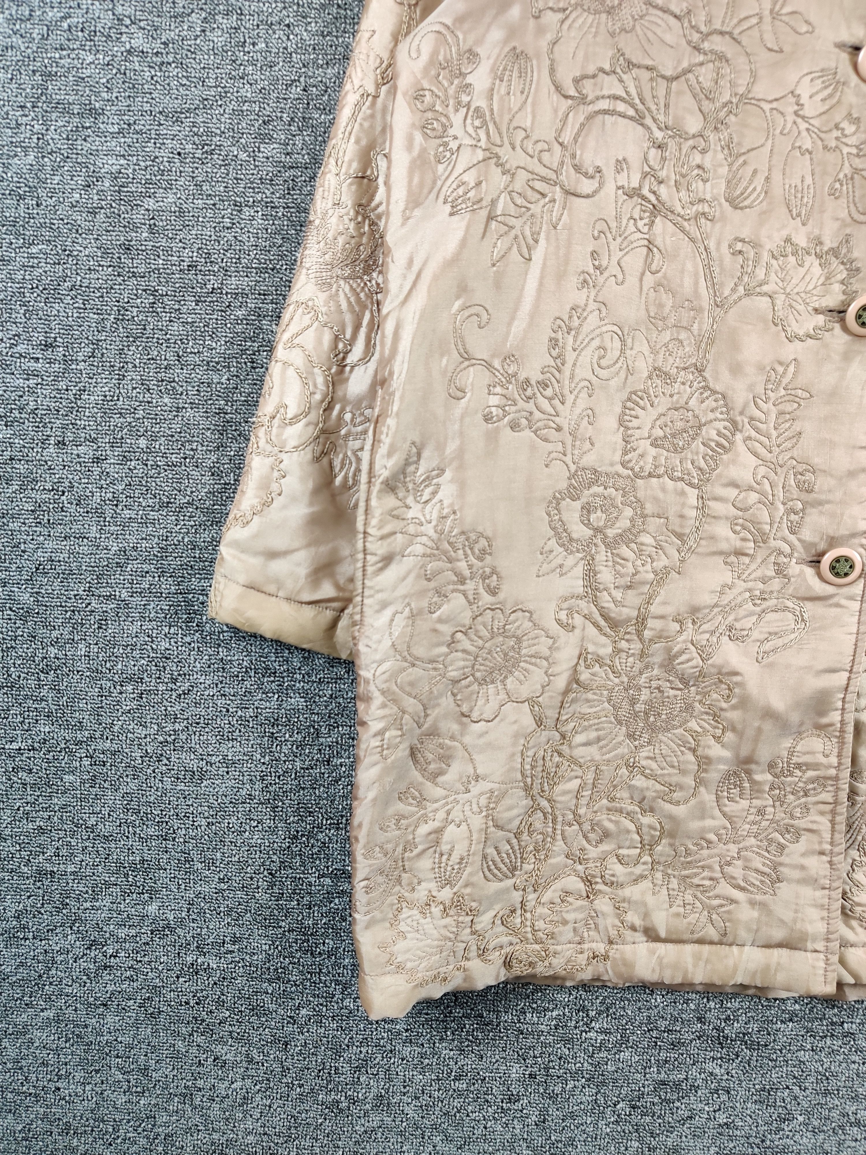 The Unbranded Brand Vintage Unbranded Floral Buttons Up Jacket Size US M / EU 48-50 / 2 - 5 Thumbnail