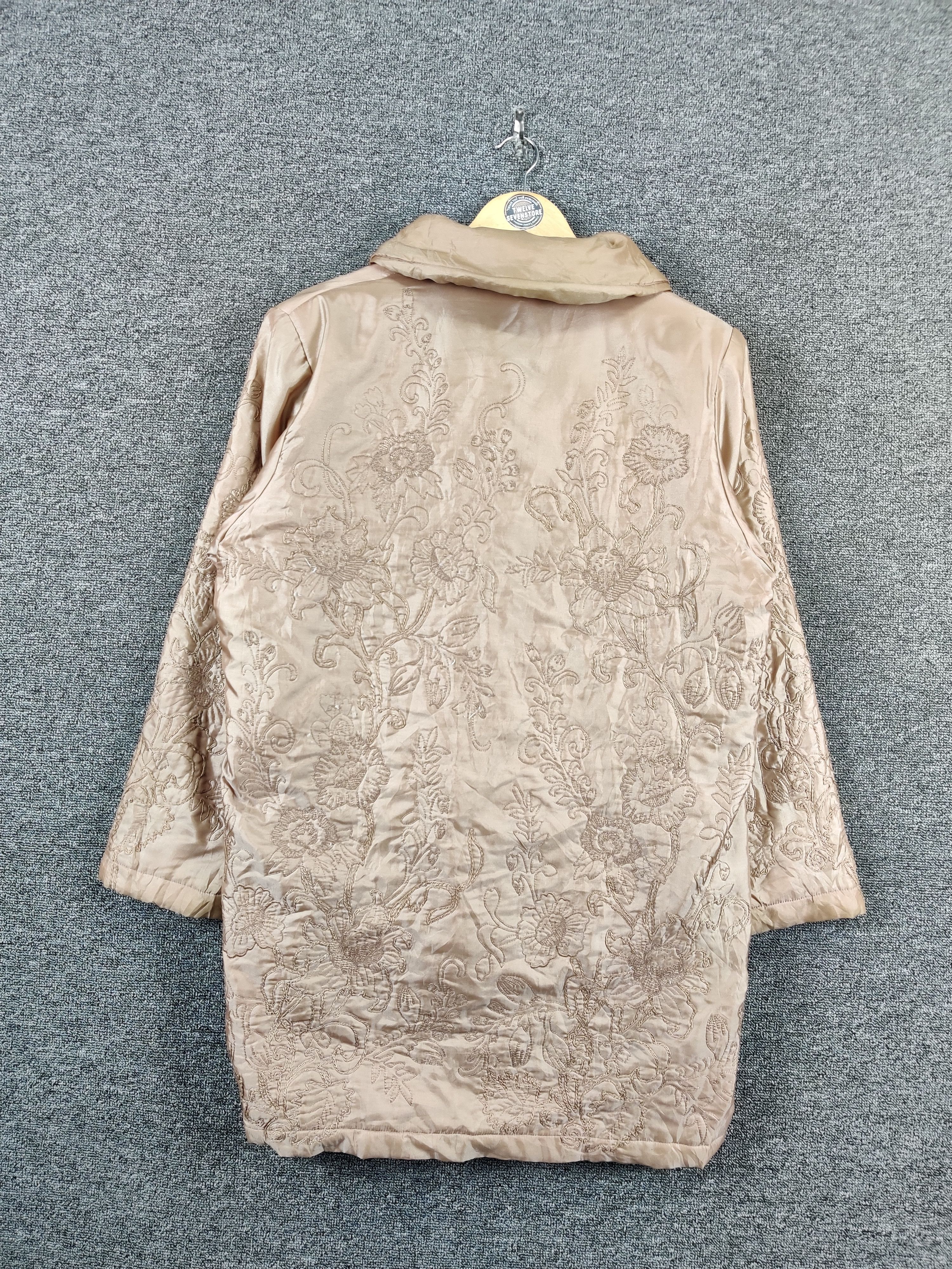 The Unbranded Brand Vintage Unbranded Floral Buttons Up Jacket Size US M / EU 48-50 / 2 - 13 Thumbnail
