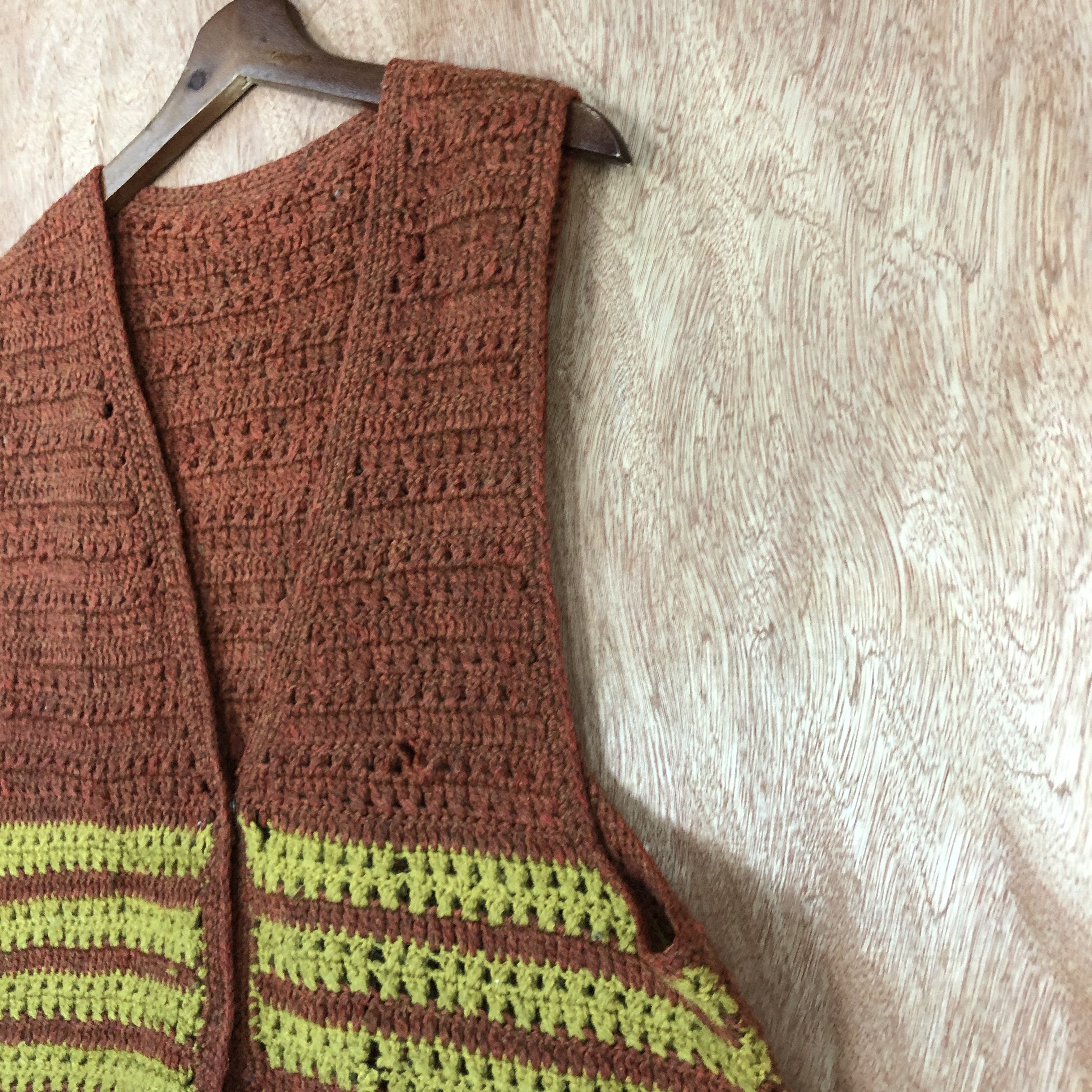 Aran Isles Knitwear Japan Brand Brown crochet vintage cardigan Vest #c451DLL Size M / US 6-8 / IT 42-44 - 4 Thumbnail