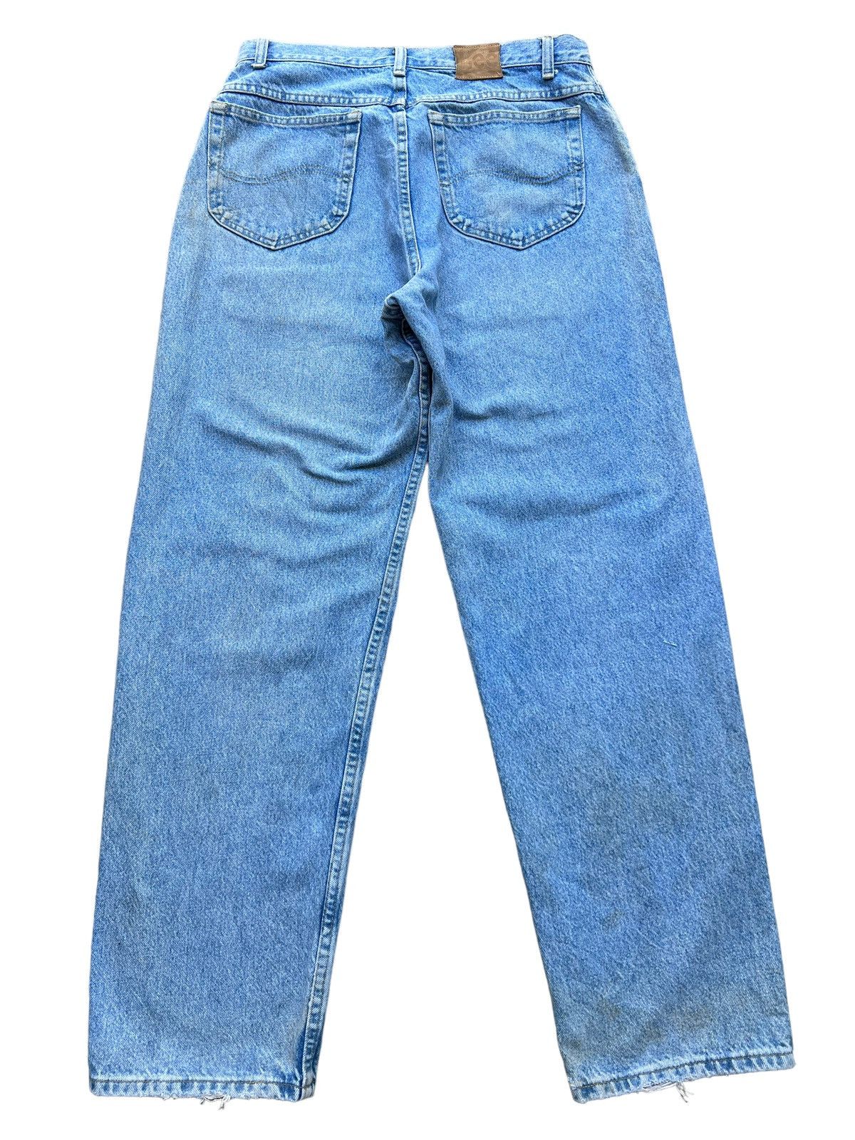 Lee × Vintage Vintage Lee Light Wash Wide Denim Jeans 31x32 Size US 31 - 2 Thumbnail