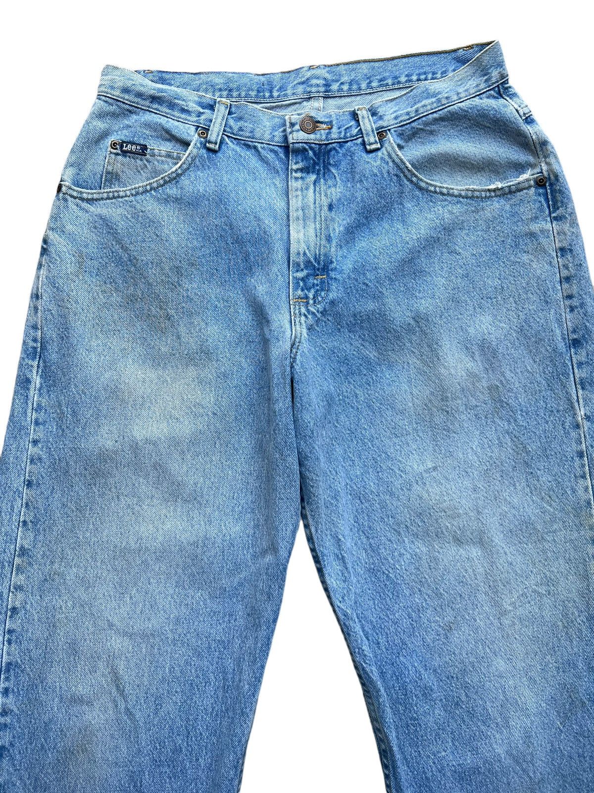 Lee × Vintage Vintage Lee Light Wash Wide Denim Jeans 31x32 Size US 31 - 3 Thumbnail