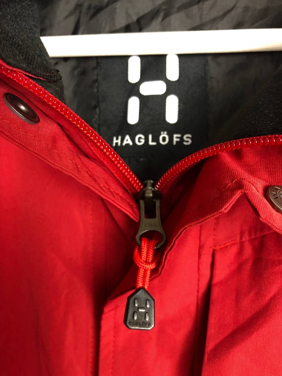 Haglofs Haglows Proof Jacket Red Techno Hooded size M Size US M / EU 48-50 / 2 - 7 Thumbnail