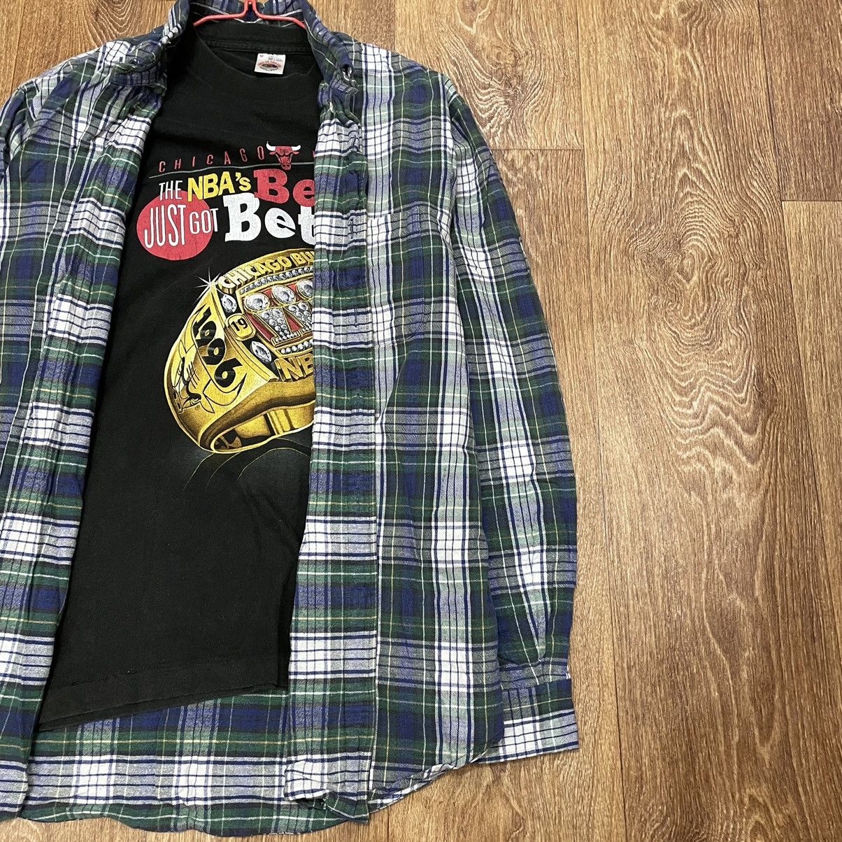 Vintage Vintage 90s Plaid Shirt Graphic Tee Layering Skate Grunge L Size US L / EU 52-54 / 3 - 3 Thumbnail