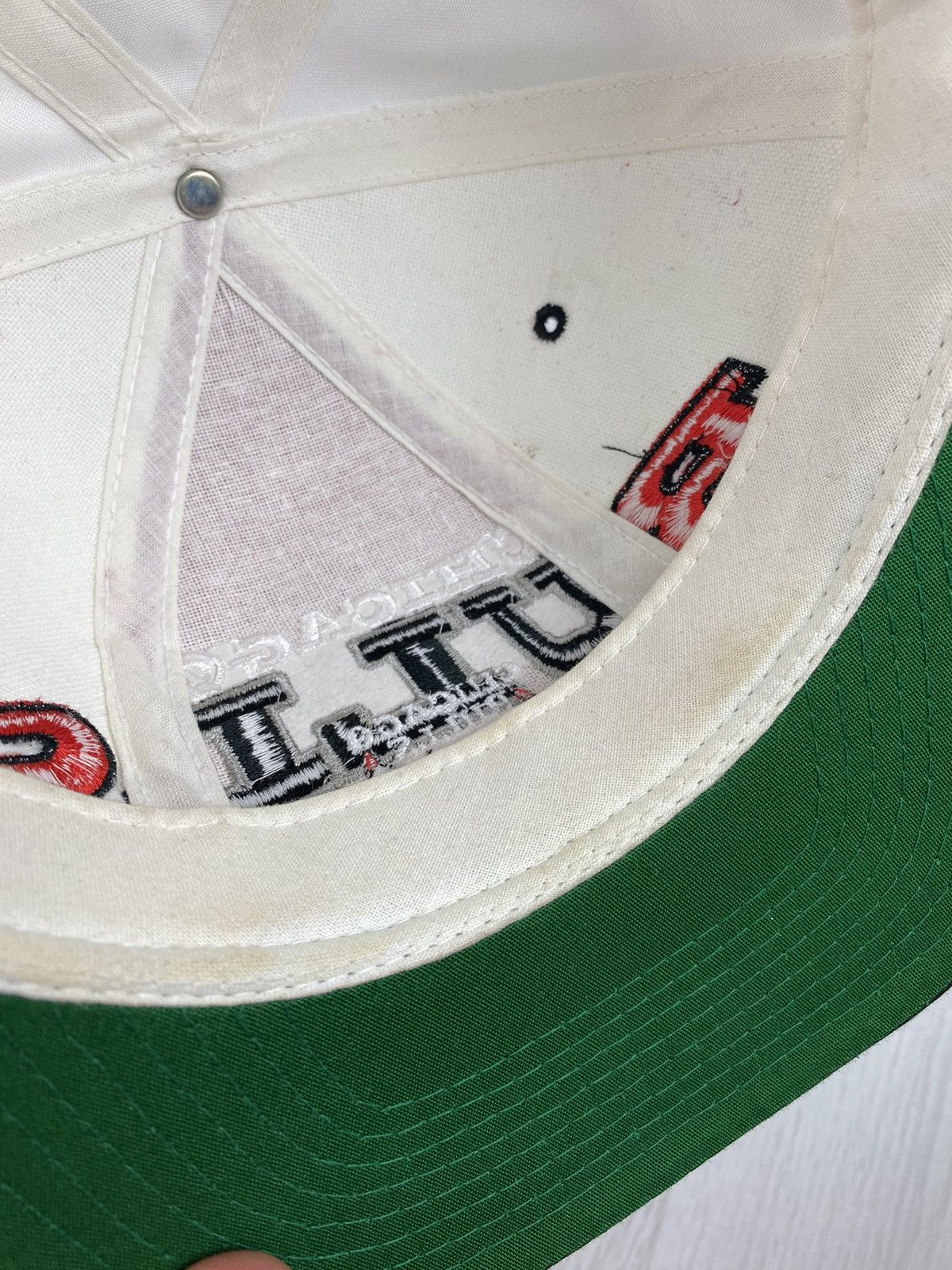NBA Vintage Chicago Bulls Starter NBA Cap Hat Lakers Bills Size ONE SIZE - 7 Thumbnail