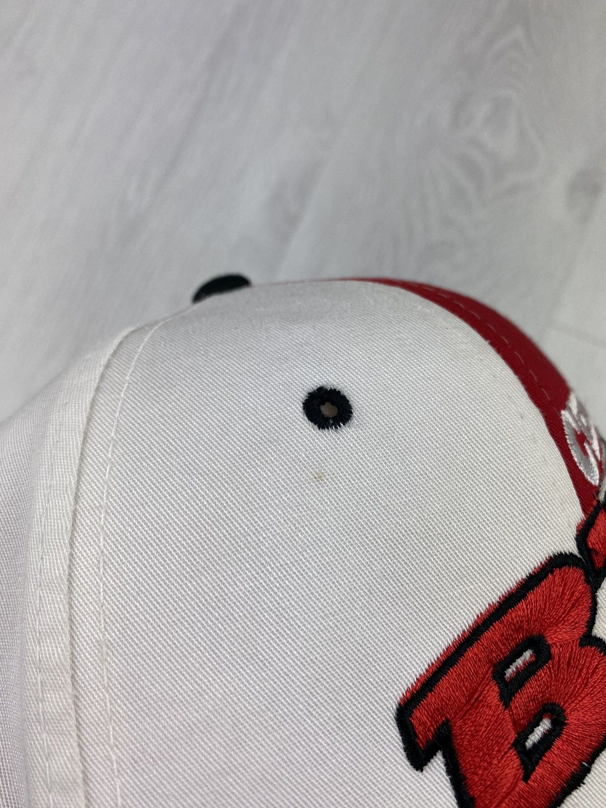 NBA Vintage Chicago Bulls Starter NBA Cap Hat Lakers Bills Size ONE SIZE - 4 Thumbnail