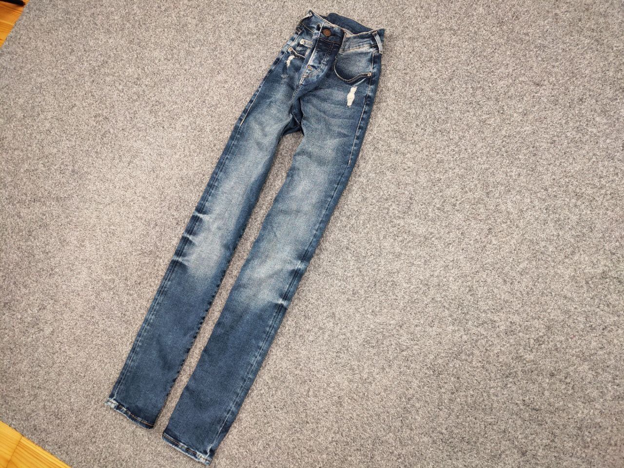 True Religion Vintage True Religion Rocco Relaxed Skinny Faded Denim Jeans Size US 28 / EU 44 - 3 Thumbnail