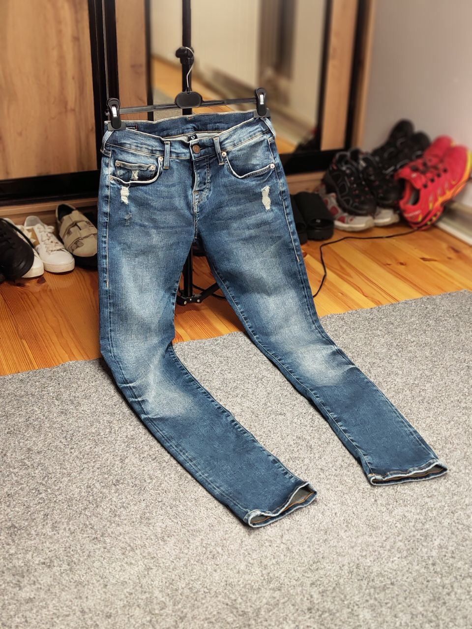 True Religion Vintage True Religion Rocco Relaxed Skinny Faded Denim Jeans Size US 28 / EU 44 - 23 Thumbnail