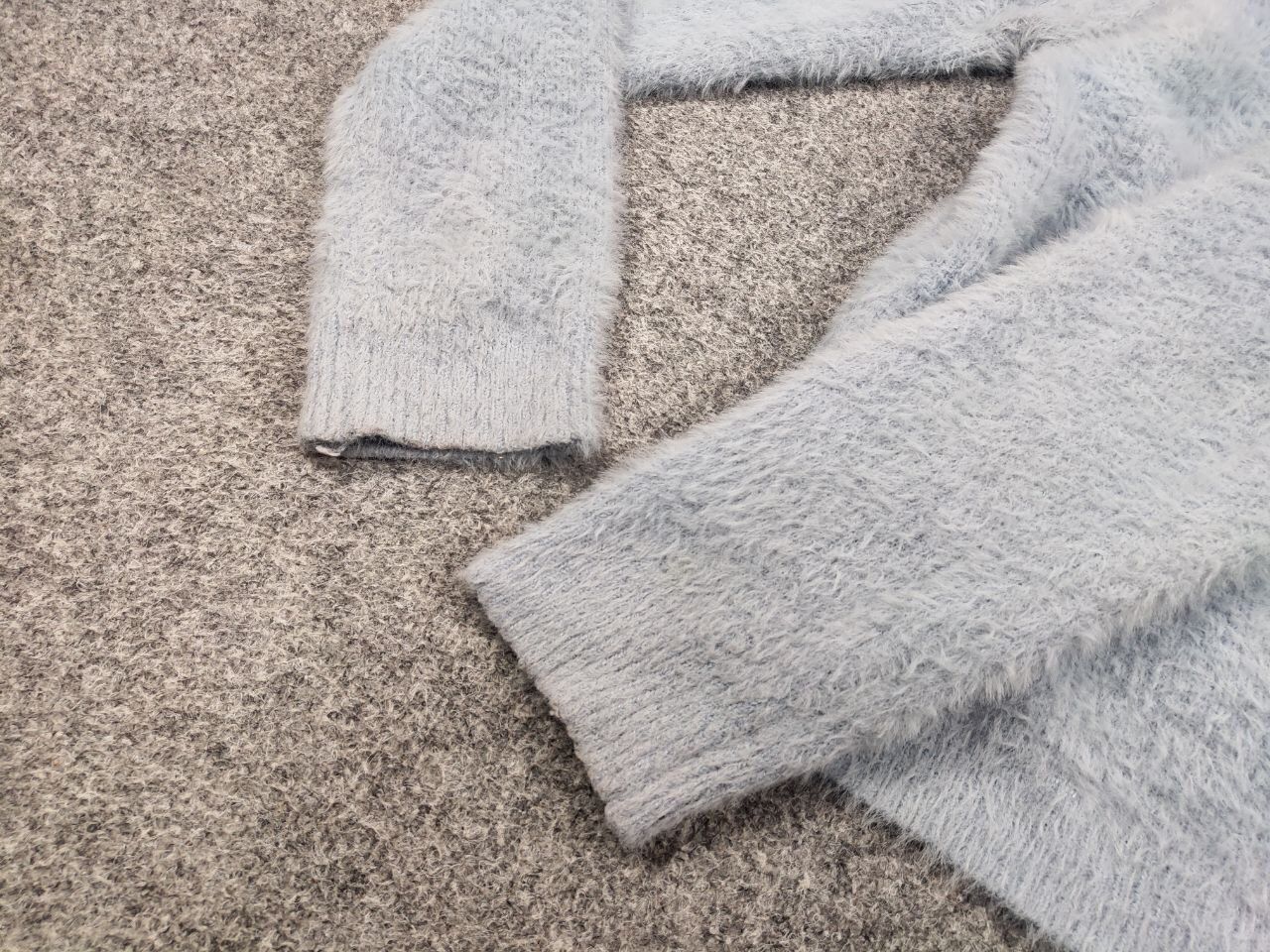 Japanese Brand Vintage 90's Japanese Blue Mohair Style Fuzzy Sweater Hype Size M / US 6-8 / IT 42-44 - 10 Thumbnail