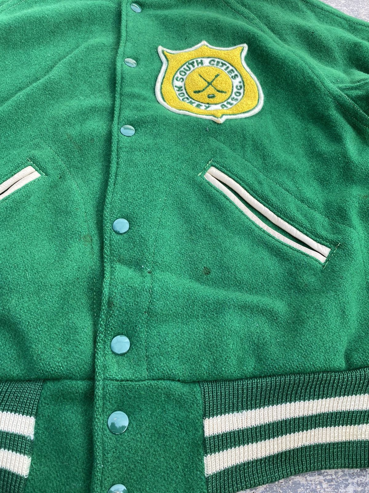 Vintage VINTAGE LASLEY DISTRESSED COWBOY GORPCORE PUNK RAVE VARSITY Size US L / EU 52-54 / 3 - 4 Thumbnail