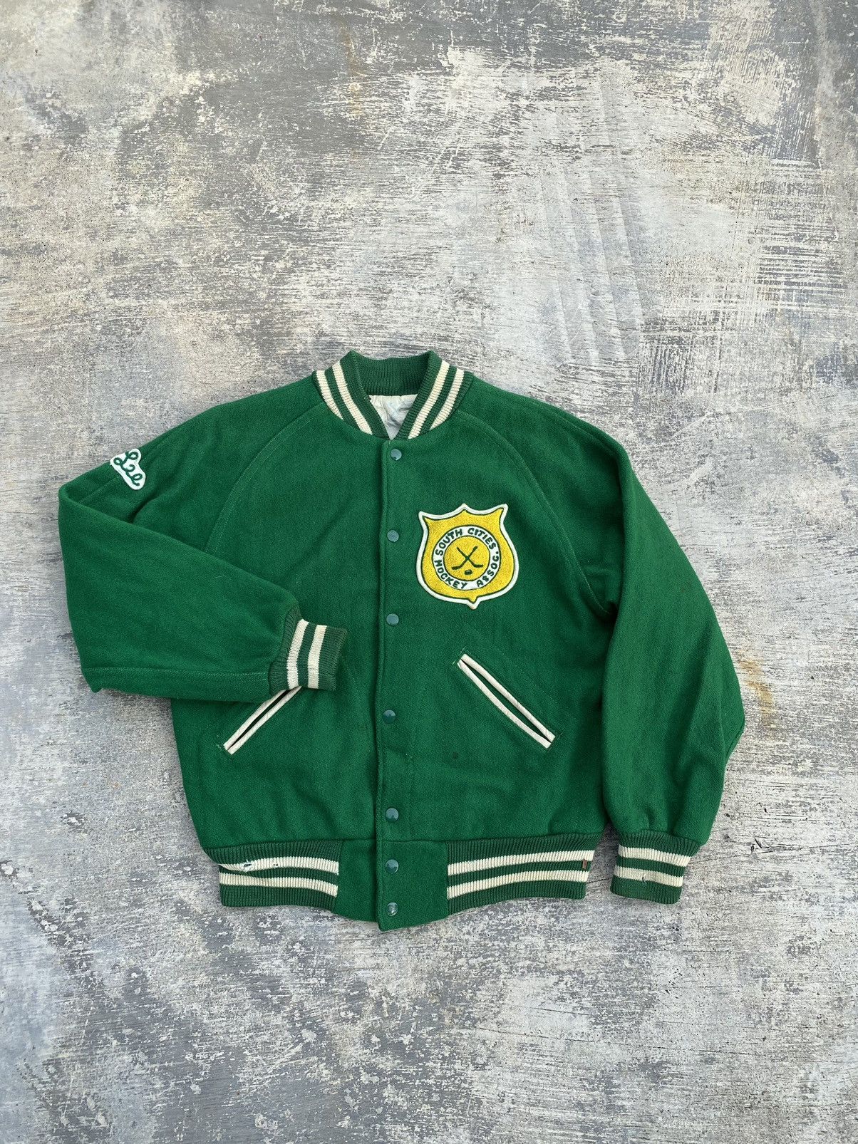 Vintage VINTAGE LASLEY DISTRESSED COWBOY GORPCORE PUNK RAVE VARSITY Size US L / EU 52-54 / 3 - 1 Thumbnail