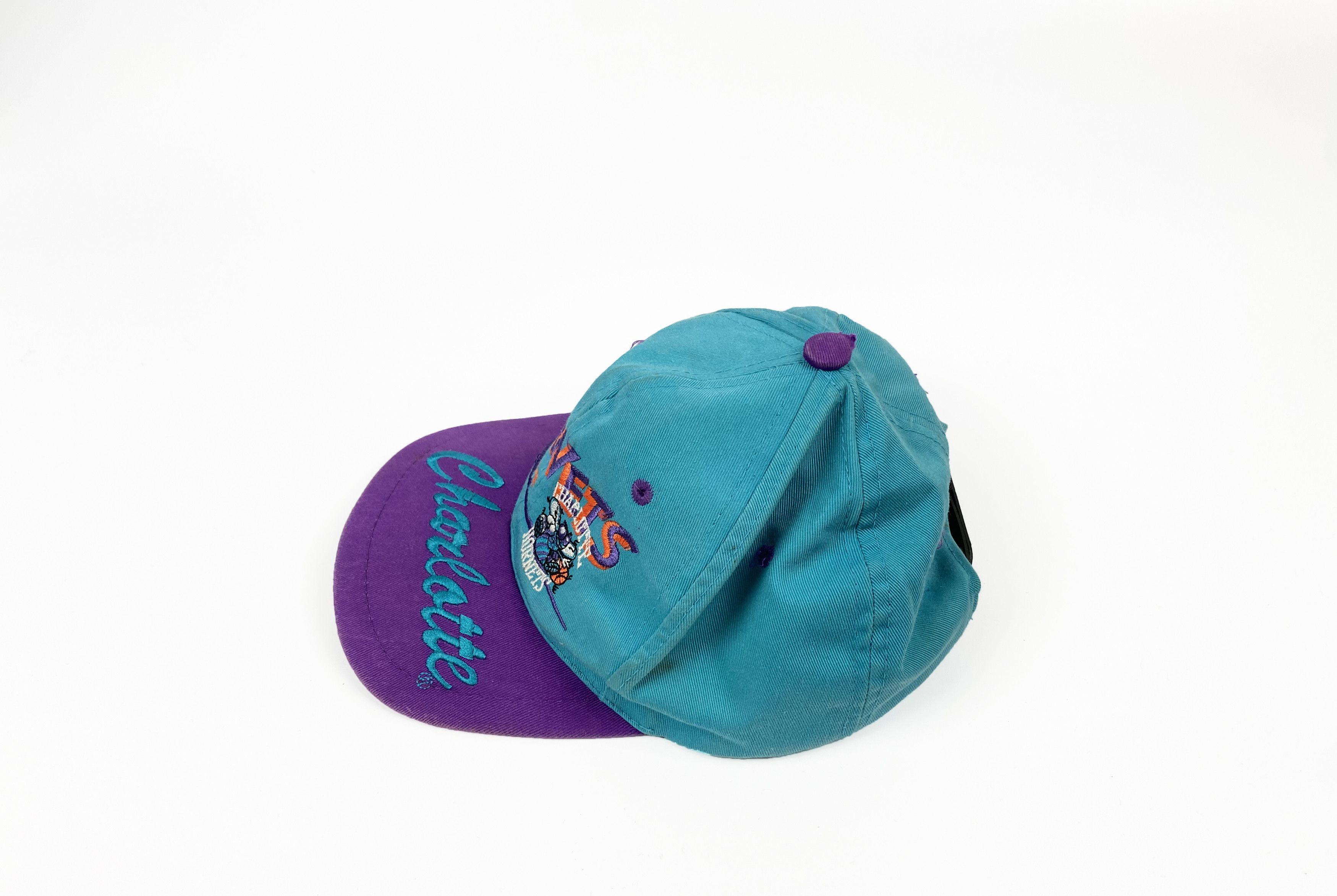 NBA Vintage Charlotte Hornets NBA Team Cap Size ONE SIZE - 3 Thumbnail