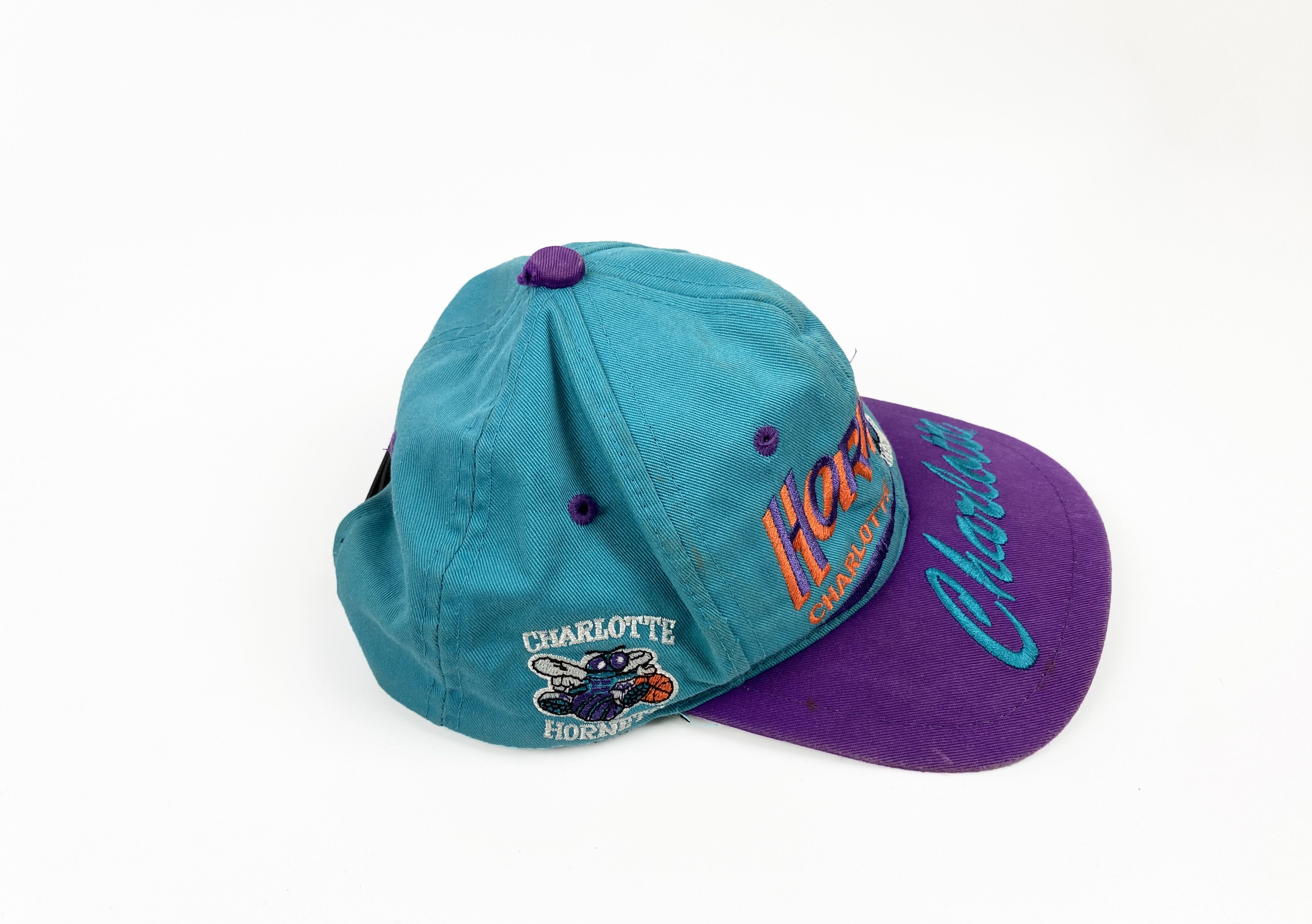 NBA Vintage Charlotte Hornets NBA Team Cap Size ONE SIZE - 4 Thumbnail