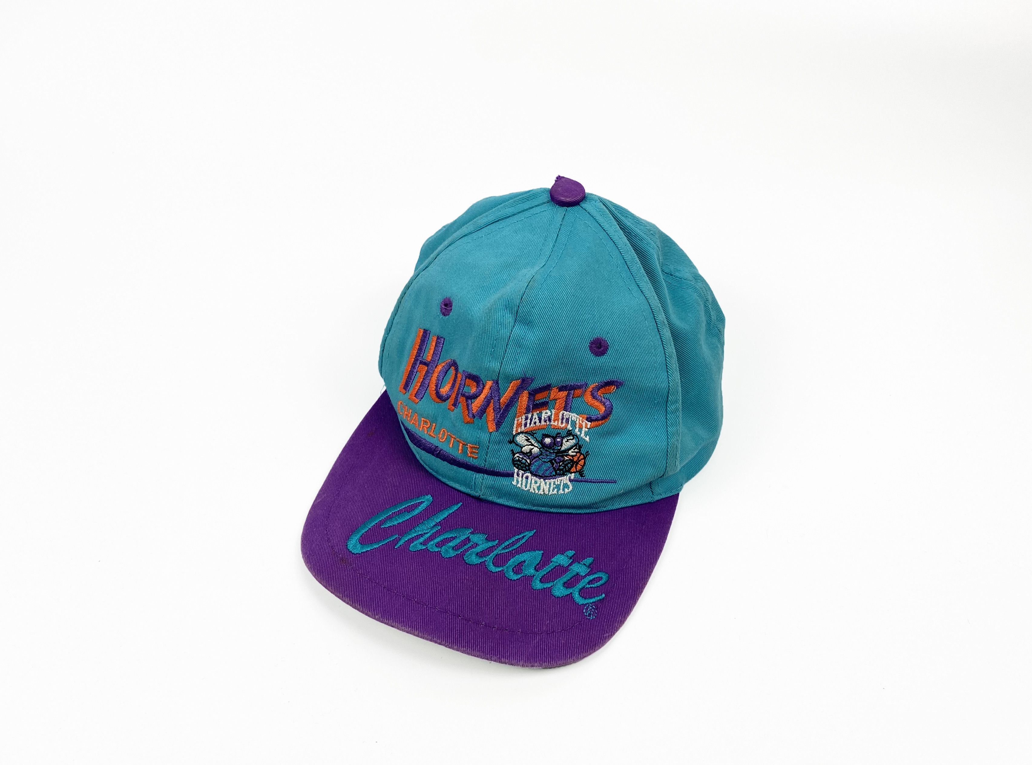 NBA Vintage Charlotte Hornets NBA Team Cap Size ONE SIZE - 1 Thumbnail
