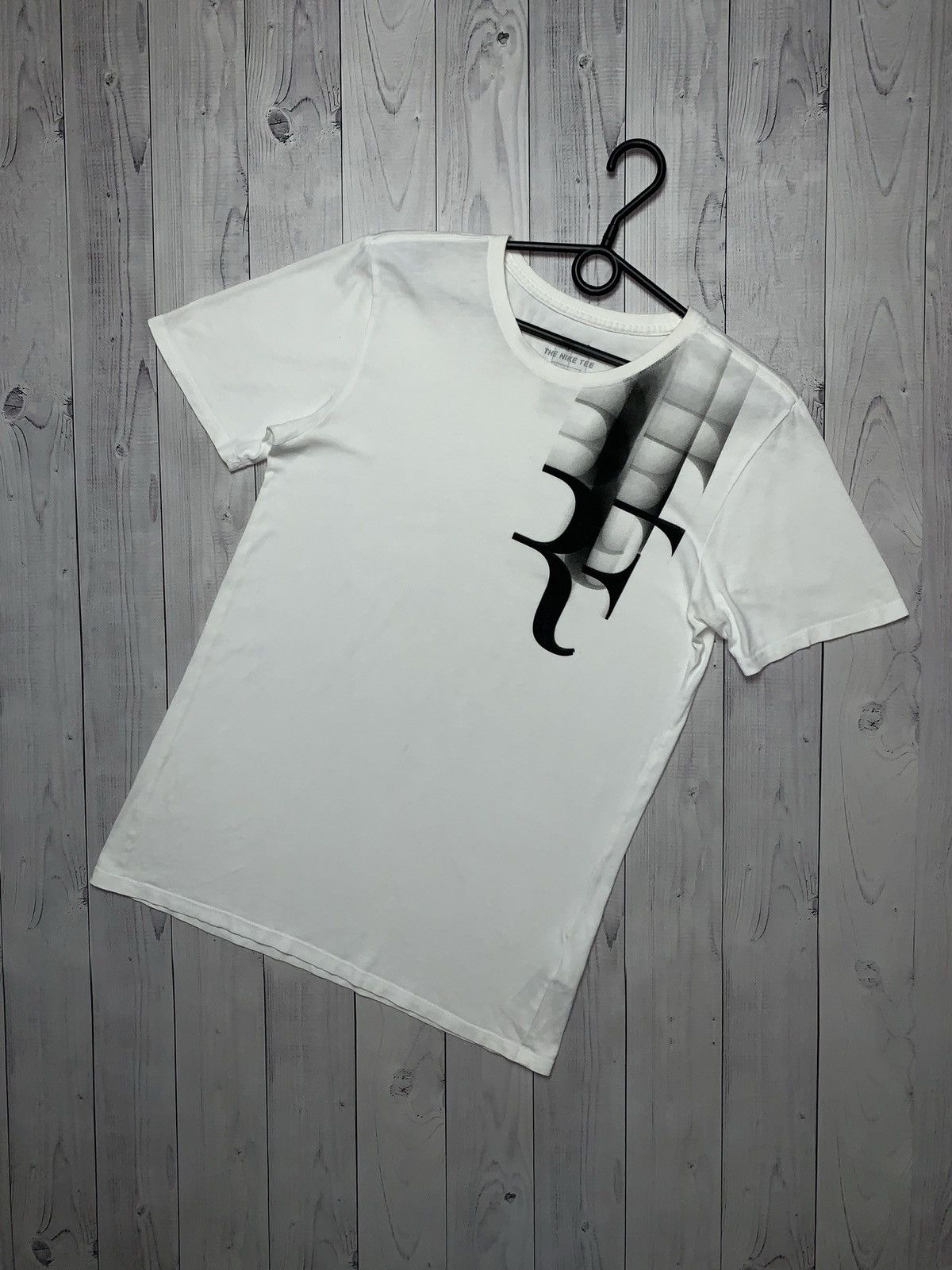 Vintage Nike court Roger Federer tee size S logo