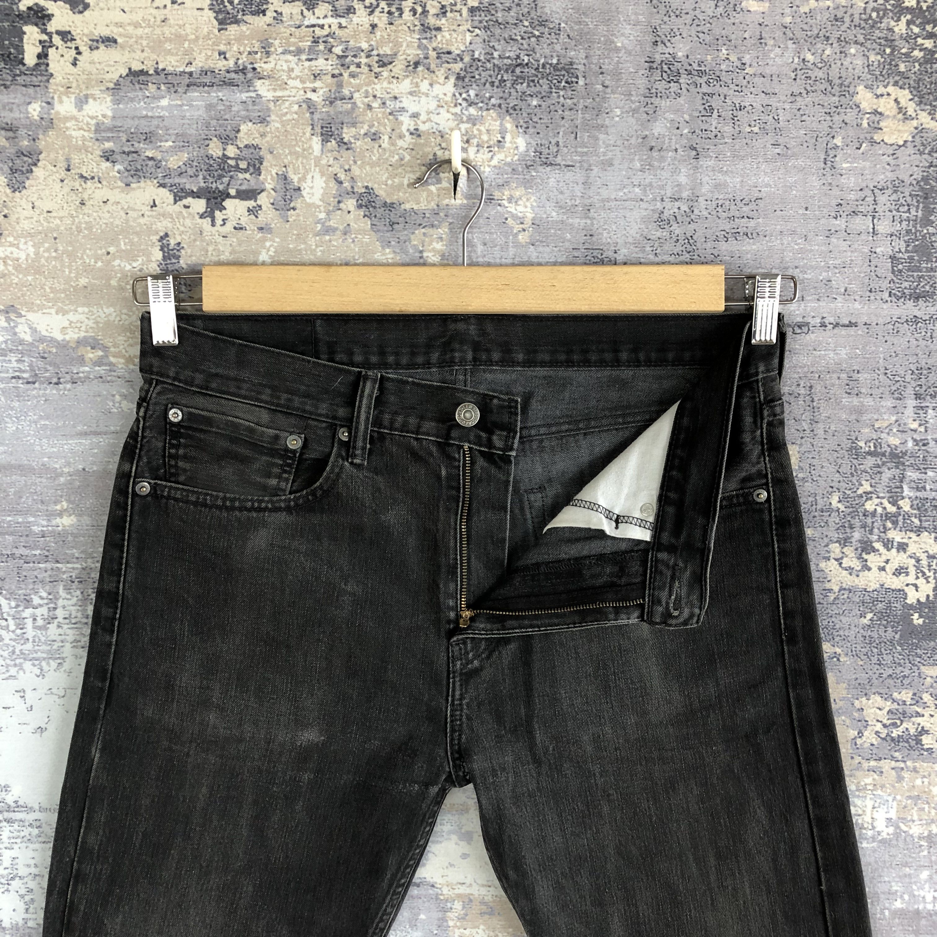 Levi's × Vintage Vintage Levis Skinny Tapered Slim Jeans Levi's Black Denim Size US 34 / EU 50 - 6 Thumbnail