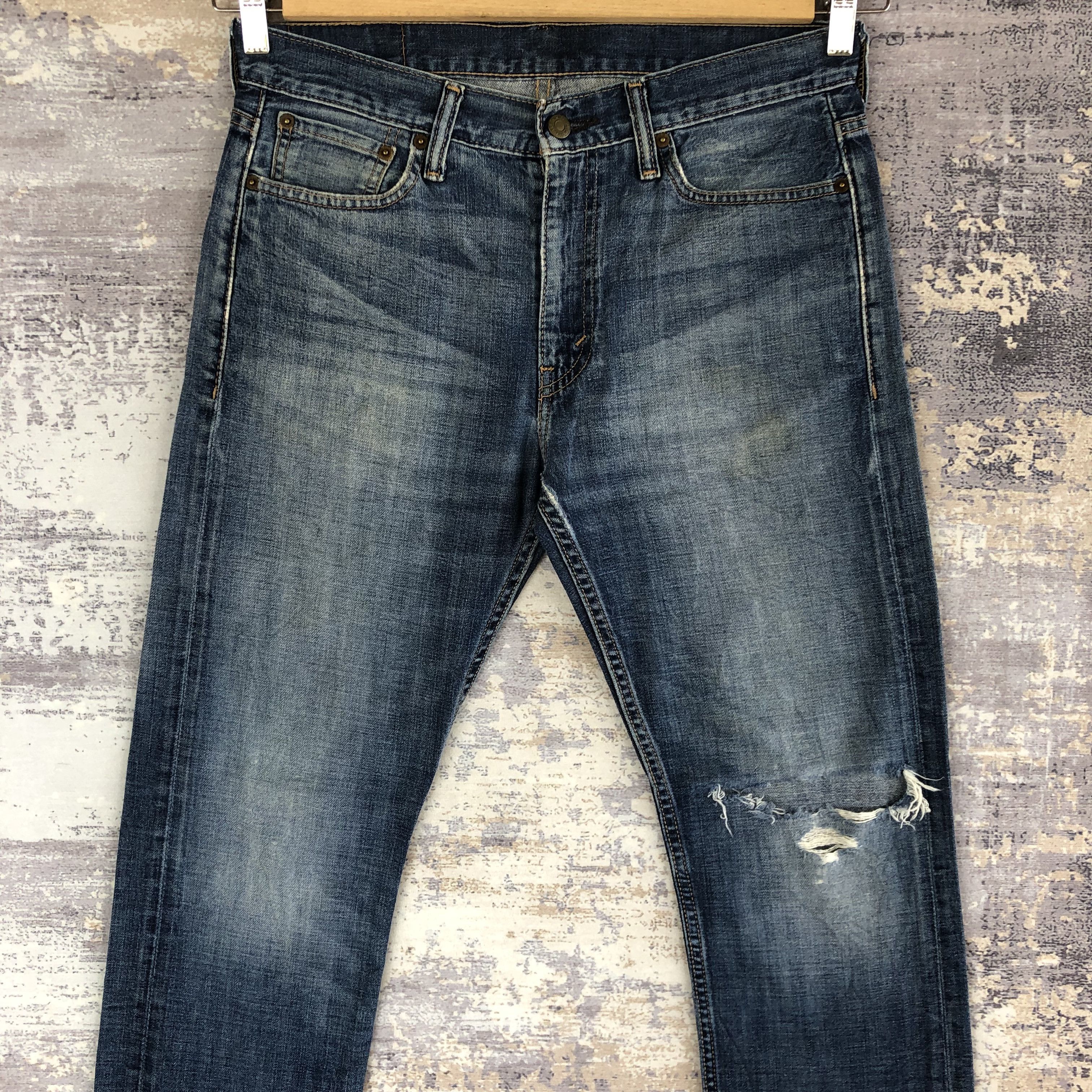 Levi's Vintage Levis Distressed Jeans Levi's Faded Blue Denim Pants Size US 32 / EU 48 - 3 Thumbnail