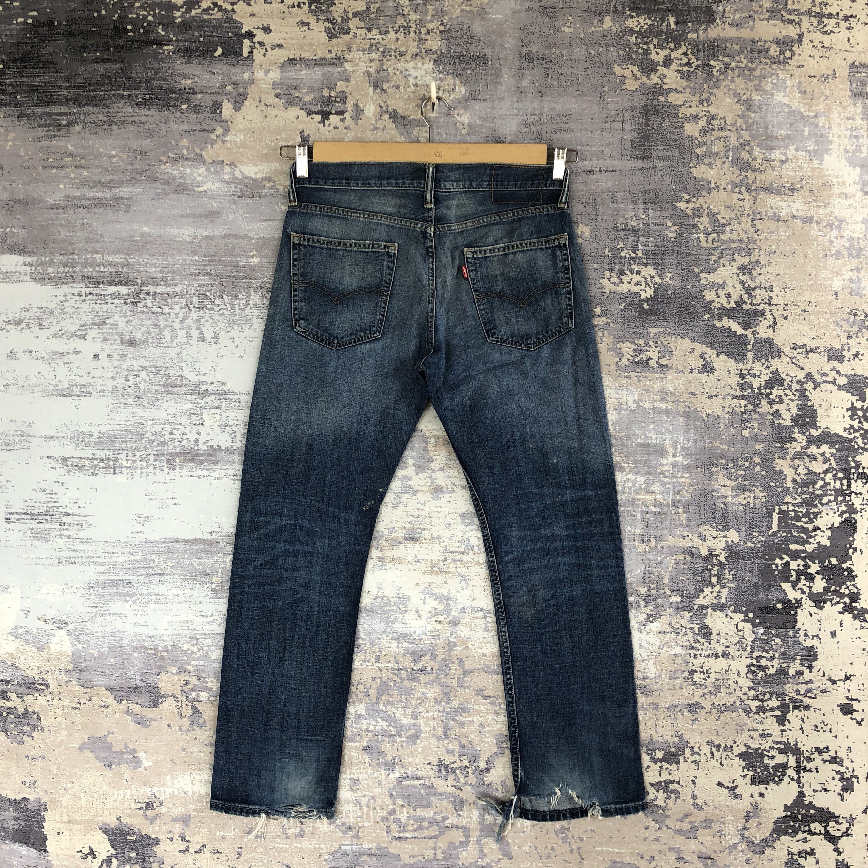 Levi's Vintage Levis Distressed Jeans Levi's Faded Blue Denim Pants Size US 32 / EU 48 - 2 Thumbnail