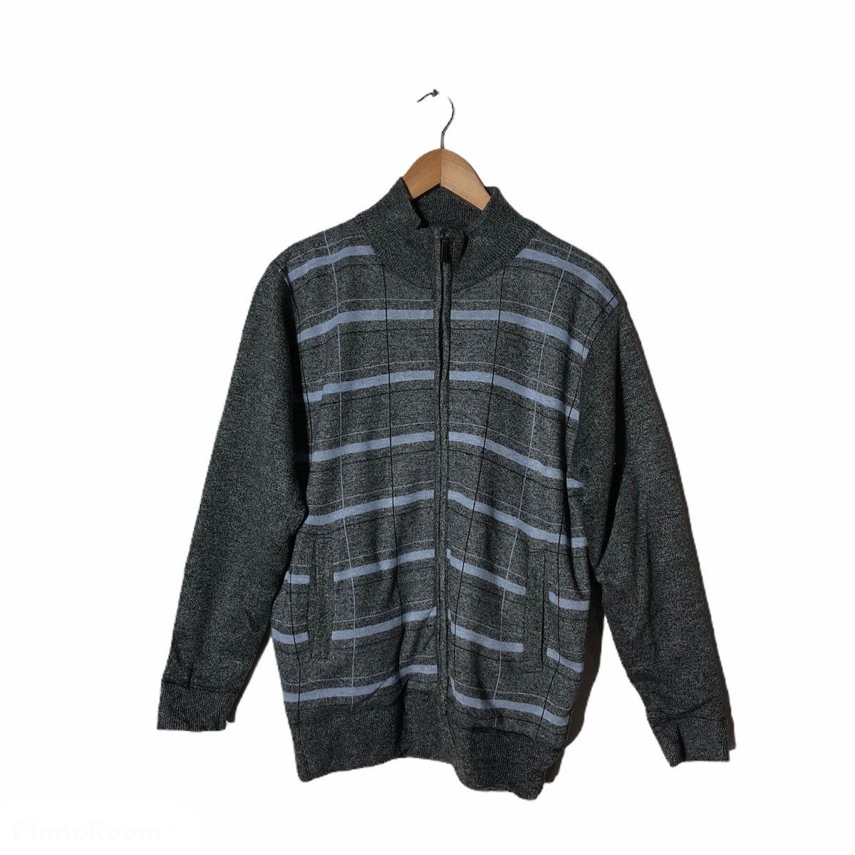 Vintage VINTAGE VERA VALENTINO LIGHT CARDIGAN NICE DESIGN Size US L / EU 52-54 / 3 - 1 Thumbnail