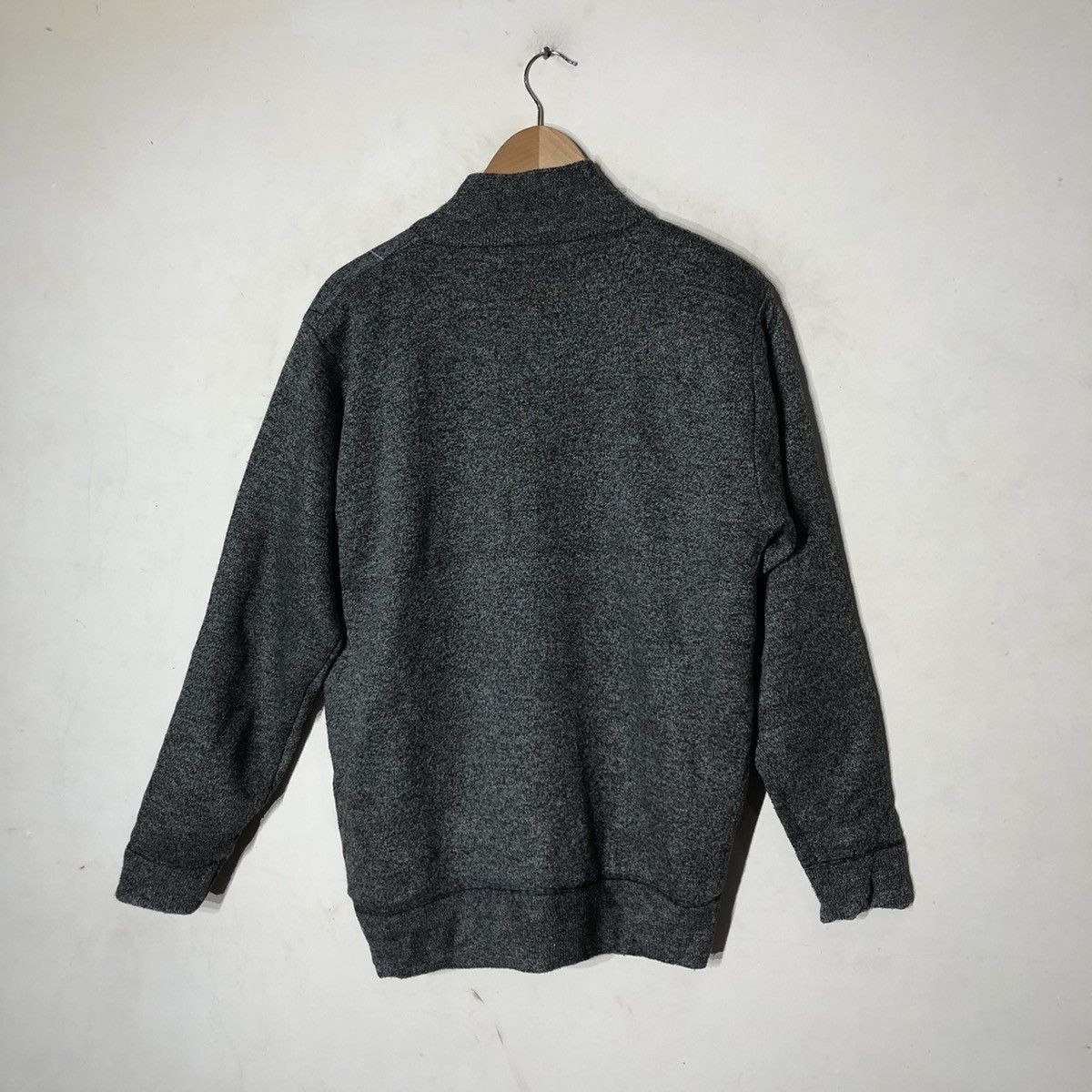 Vintage VINTAGE VERA VALENTINO LIGHT CARDIGAN NICE DESIGN Size US L / EU 52-54 / 3 - 7 Thumbnail