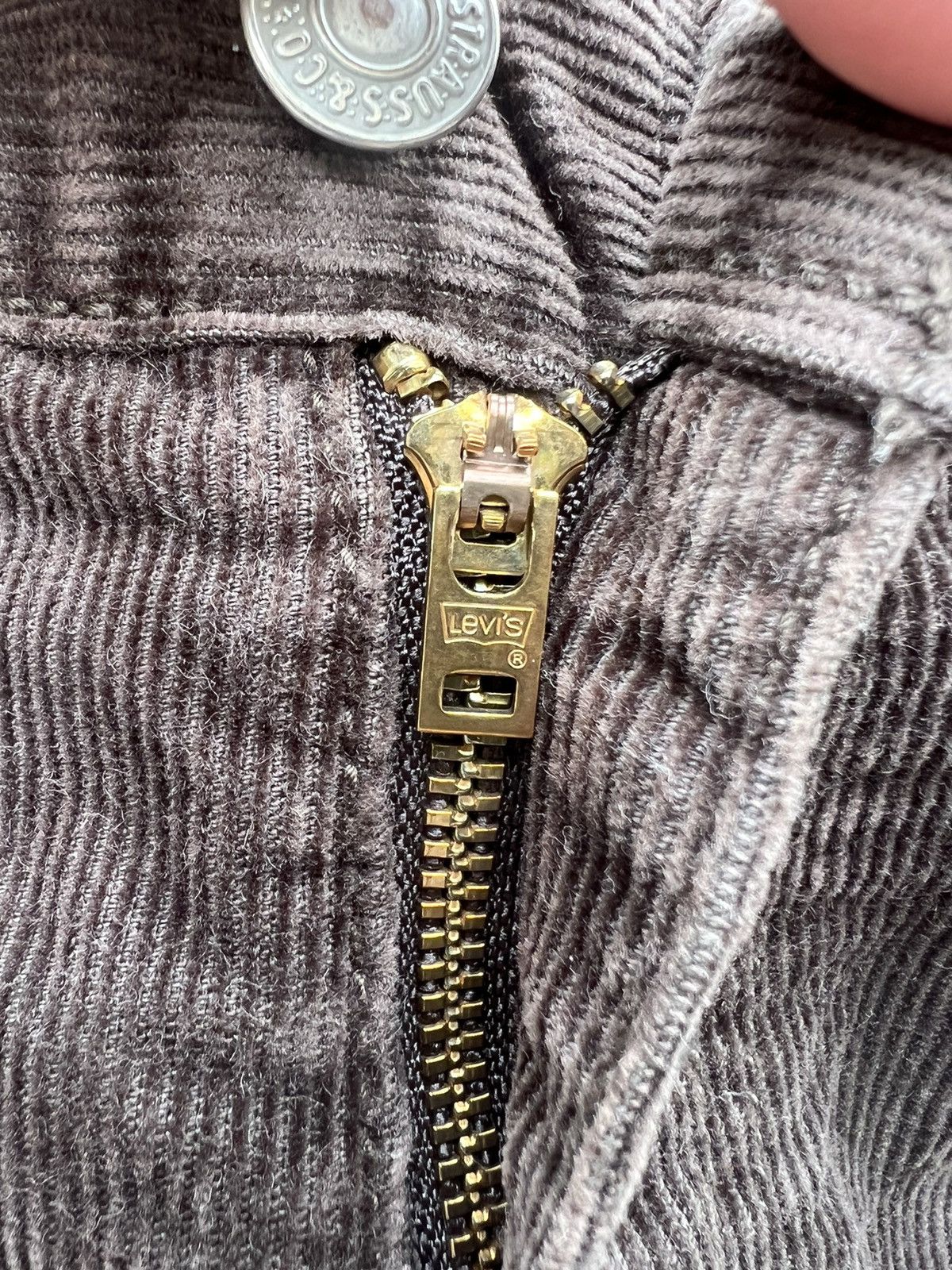 Levi's × Levi's Vintage Clothing × Vintage Vintage Levis 702 corduroy Pants Size US 29 - 6 Thumbnail