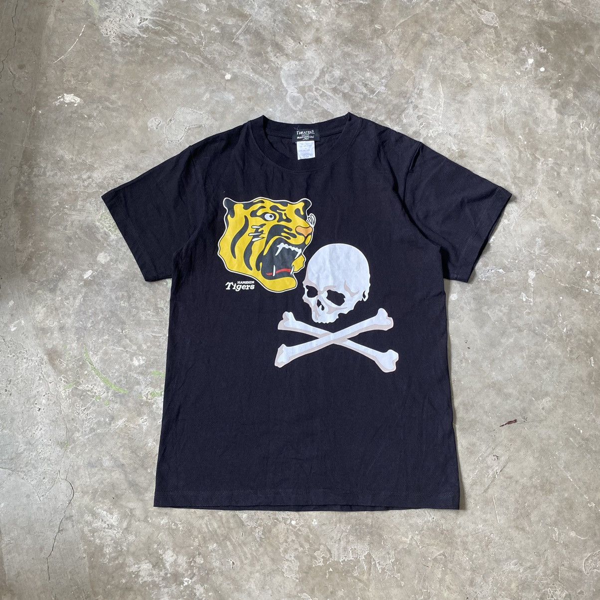image of Mastermind Japan - Theater 8 - Hanshin Tigers Tee in Black, Men's (Size Medium)