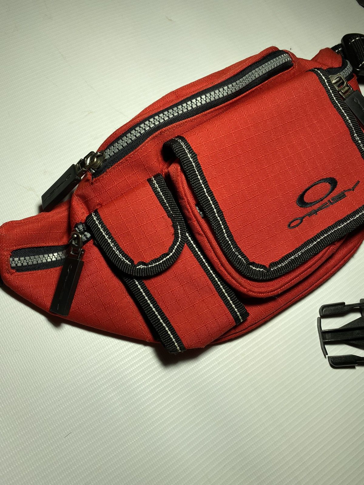 Oakley × Vintage Oakley Vintage softwarer red waist bag OS Size ONE SIZE - 5 Thumbnail