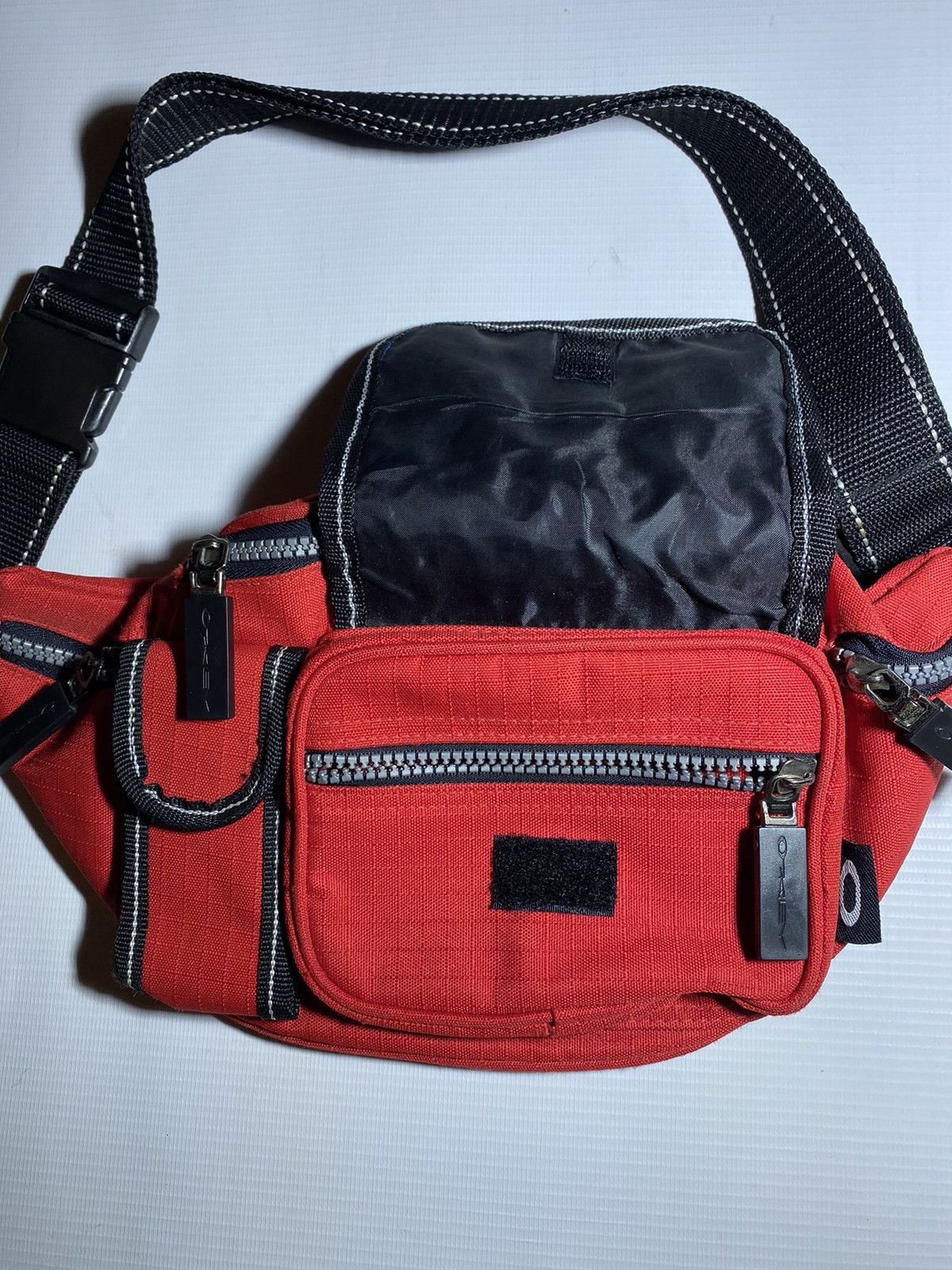 Oakley × Vintage Oakley Vintage softwarer red waist bag OS Size ONE SIZE - 9 Thumbnail