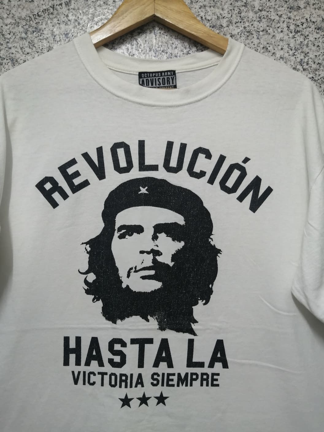 Band Tees Thrashed Sun Faded Che guavera Shirt Distressed Grunge Band Size US L / EU 52-54 / 3 - 3 Thumbnail
