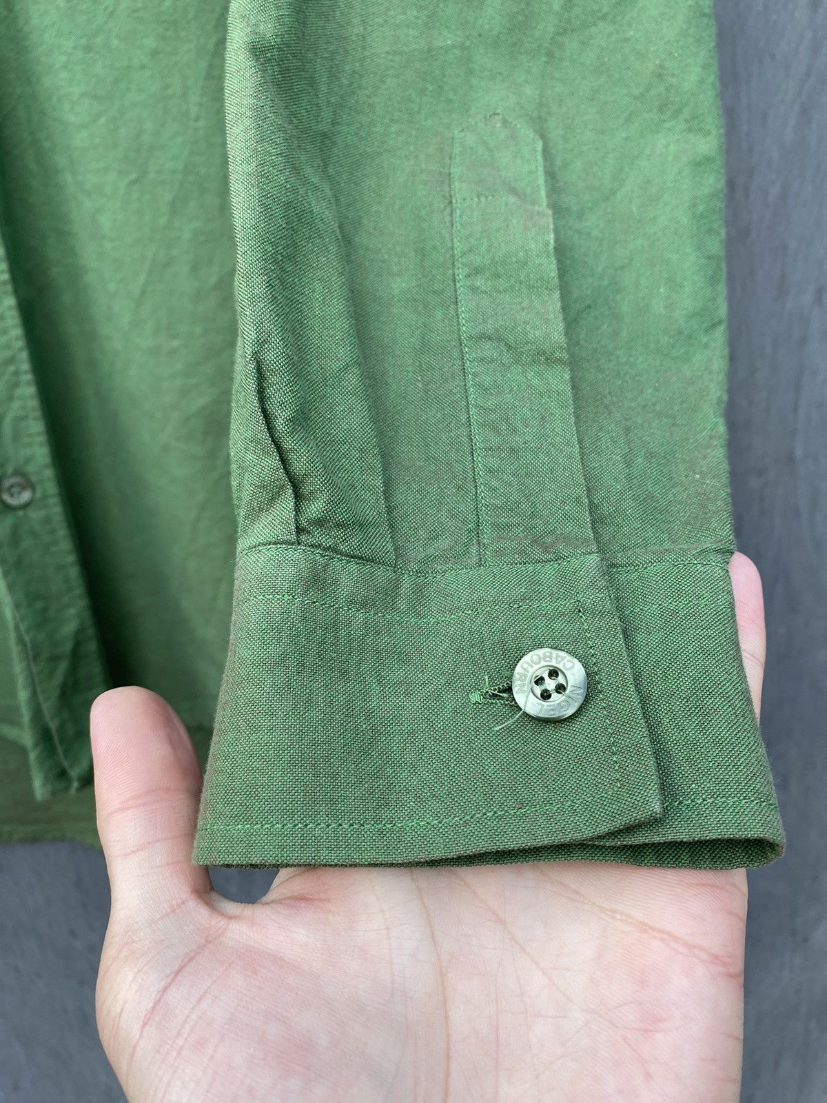 Nigel Cabourn Nigel Cabourn green shimmer military cotton shirt size M/L Size US L / EU 52-54 / 3 - 9 Thumbnail