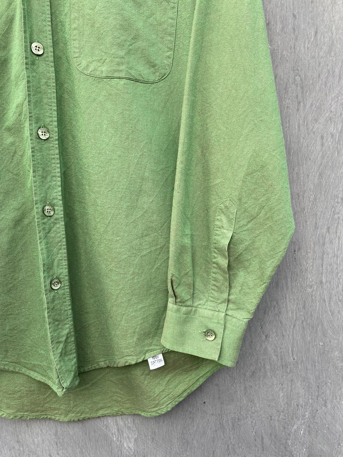 Nigel Cabourn Nigel Cabourn green shimmer military cotton shirt size M/L Size US L / EU 52-54 / 3 - 5 Thumbnail