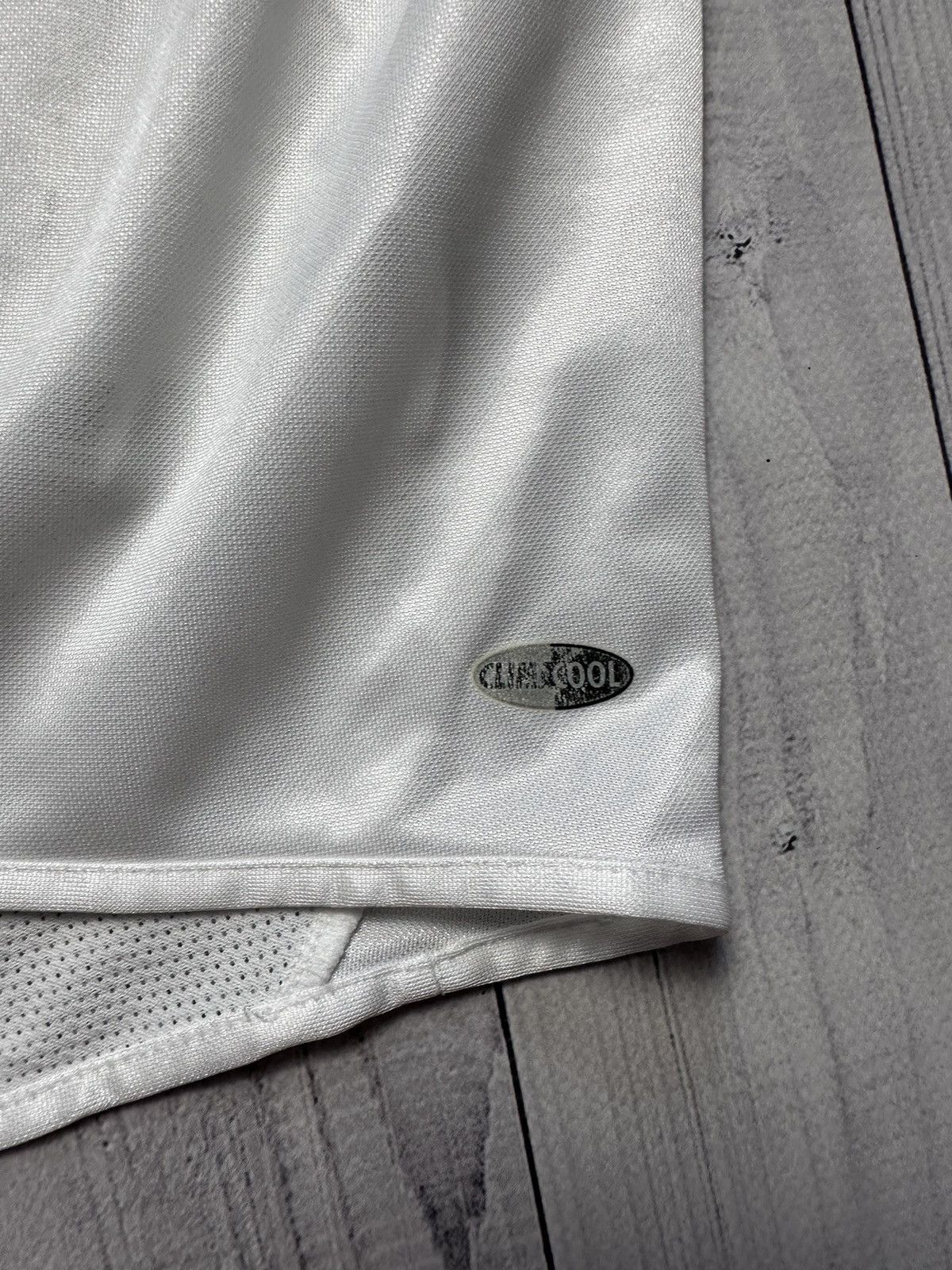Adidas × Vintage Vintage Adidas Real Madrid soccer jersey Siemens mobile XL Size US XL / EU 56 / 4 - 6 Thumbnail