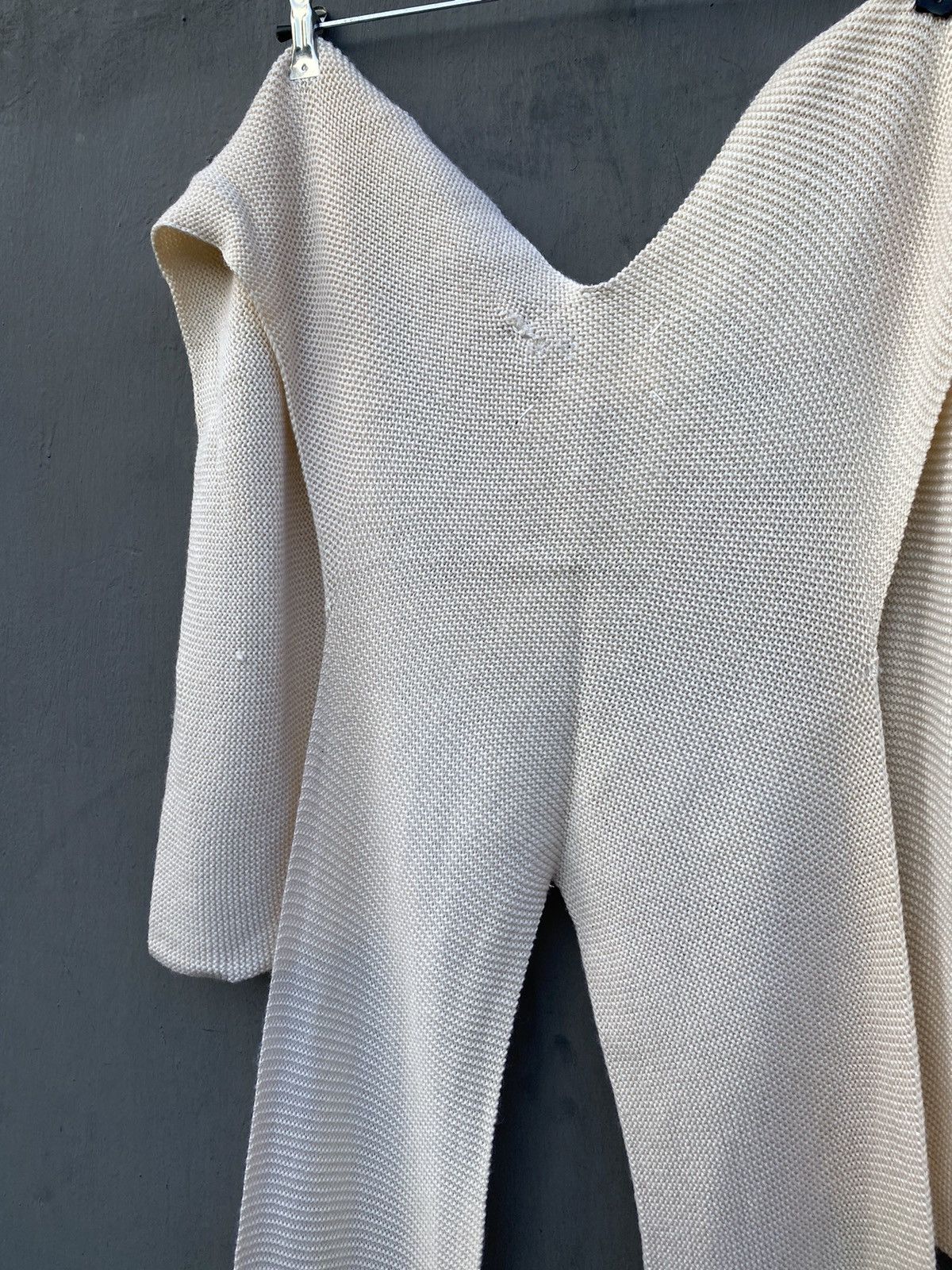 Maison Margiela × Vintage Maison Margiela Vintage Archive Cape/scarf da miss deanna Size ONE SIZE - 6 Thumbnail