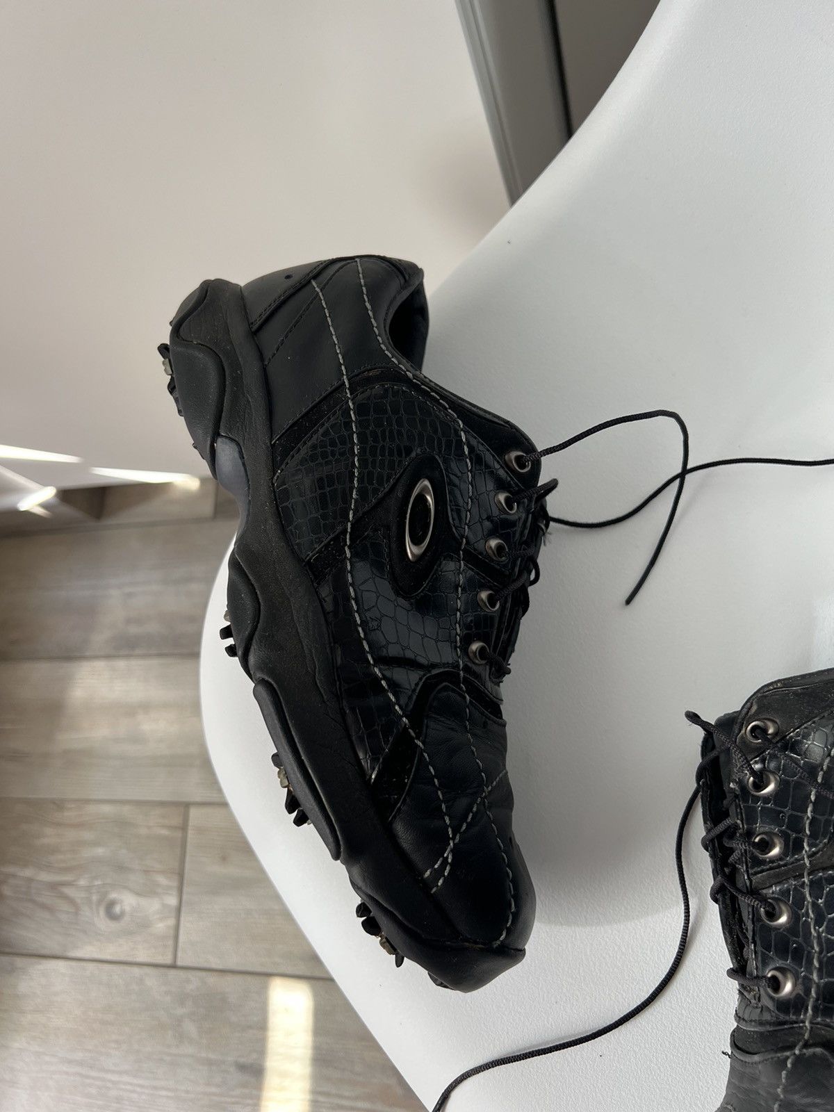 Oakley × Vintage Oakley Vintage Metal Logo Shoes Size US 9 / EU 42 - 7 Thumbnail