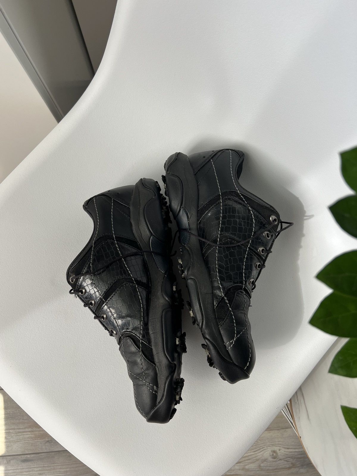 Oakley × Vintage Oakley Vintage Metal Logo Shoes Size US 9 / EU 42 - 5 Thumbnail