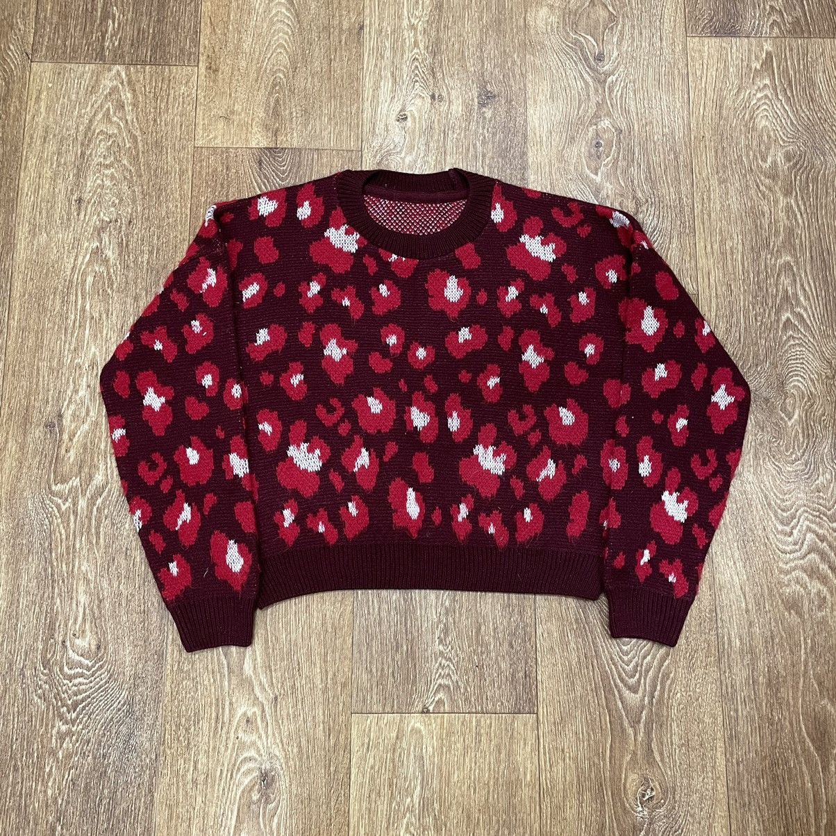 Vintage Vintage Y2K Red All Over Print Crop Sweater Streetwear M Size US M / EU 48-50 / 2 - 1 Thumbnail