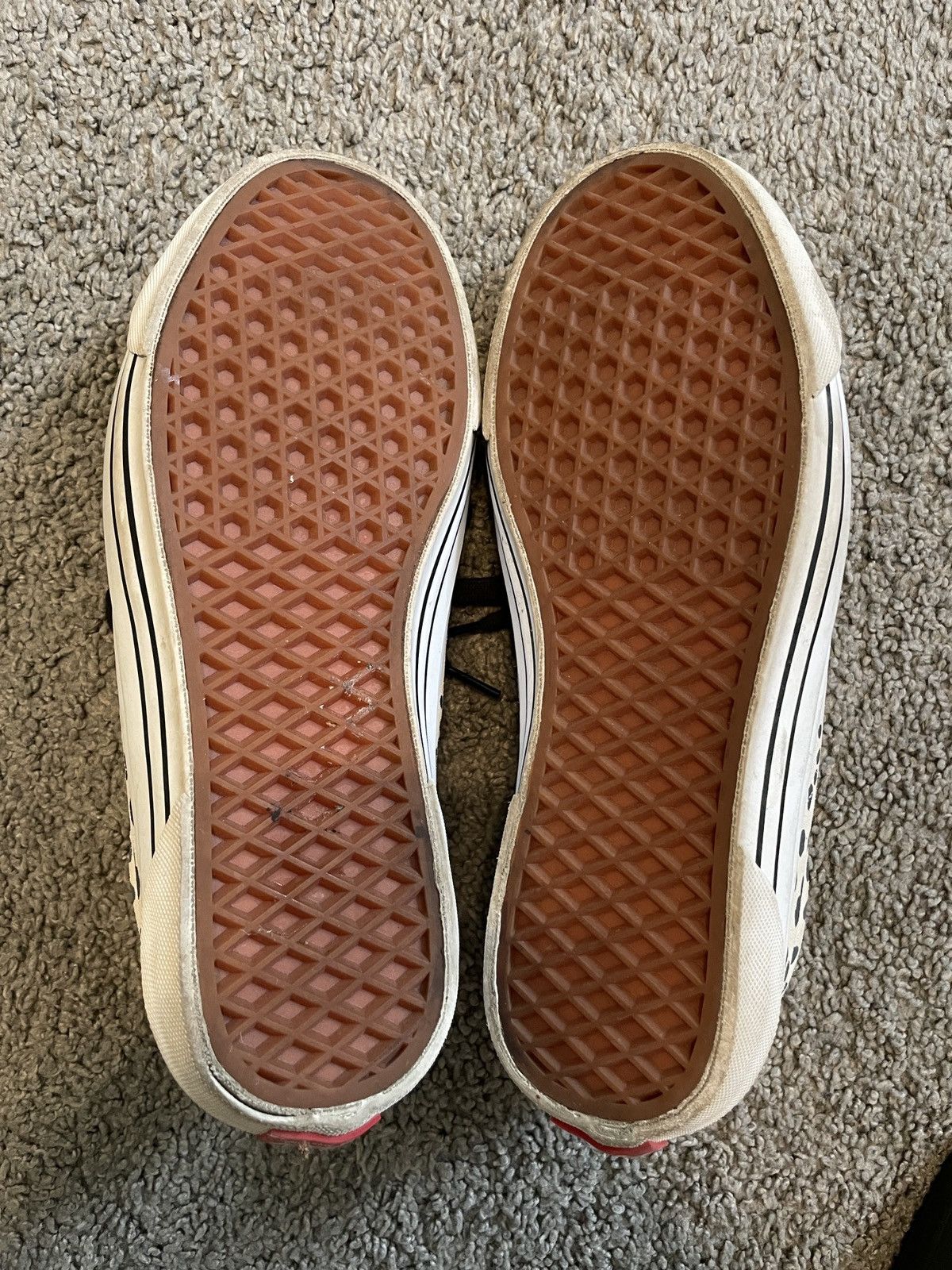 Supreme × Vans Supreme Vans Sid Pro Dalmatian Shoes US 8.5 Size US 8.5 / EU 41-42 - 6 Thumbnail