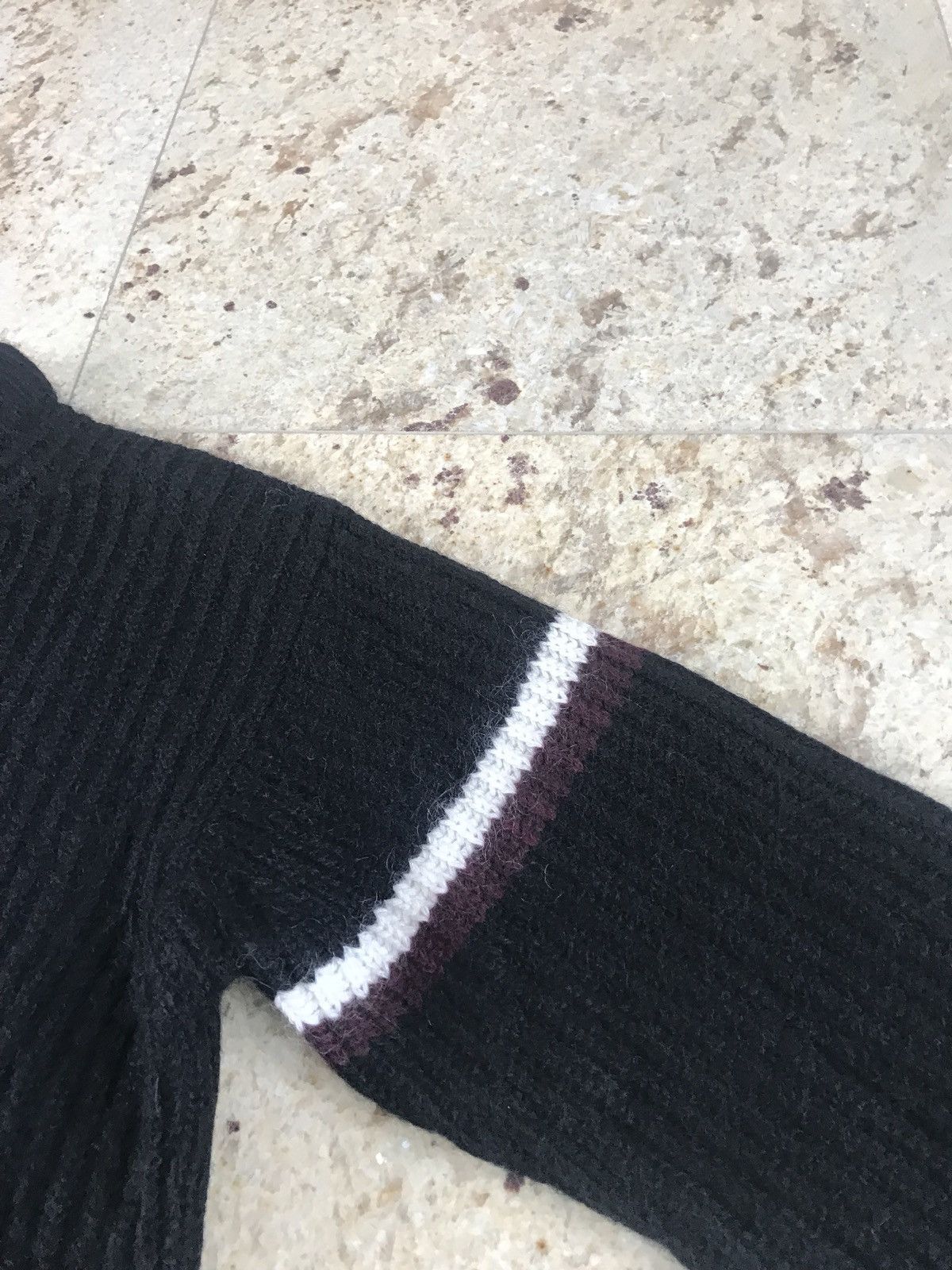 Prada Ribbed Mohair Knitwear in Nero Size US M / EU 48-50 / 2 - 5 Thumbnail