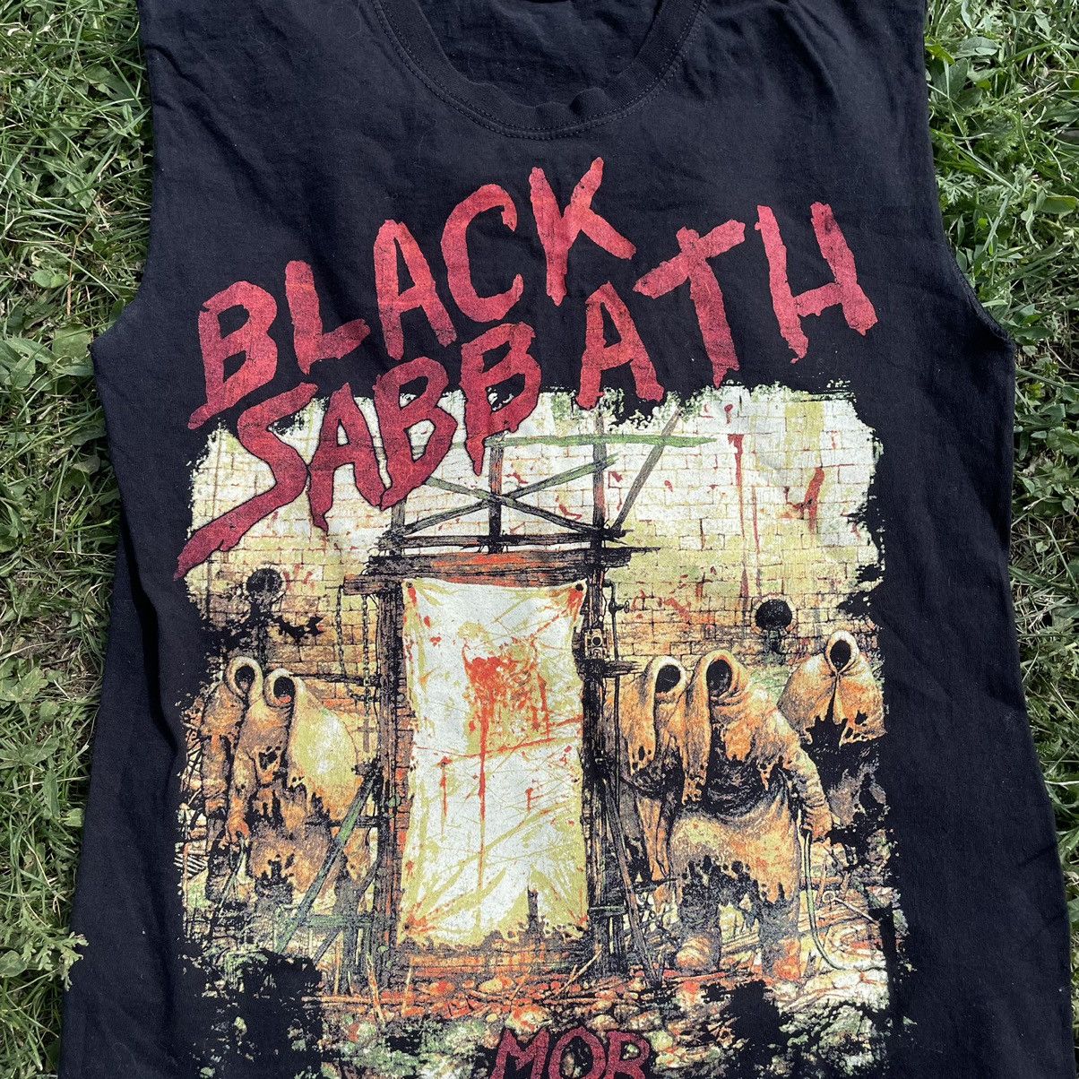 Vintage Y2K Black Sabbath Horror Print Band Rock Streetwear