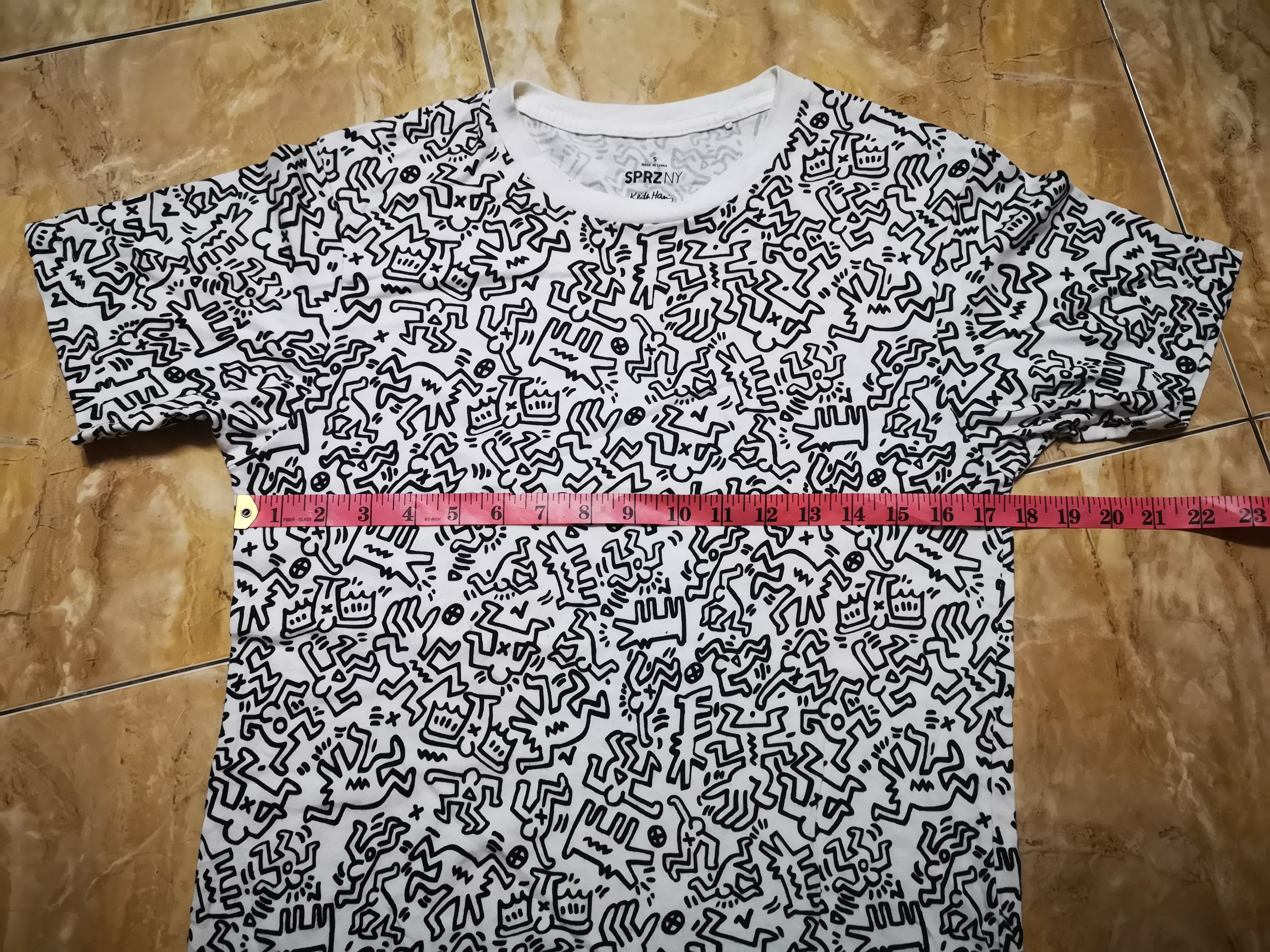 Keith Haring × MoMA × Uniqlo Keith haring Full Print Of Art Size US S / EU 44-46 / 1 - 5 Thumbnail