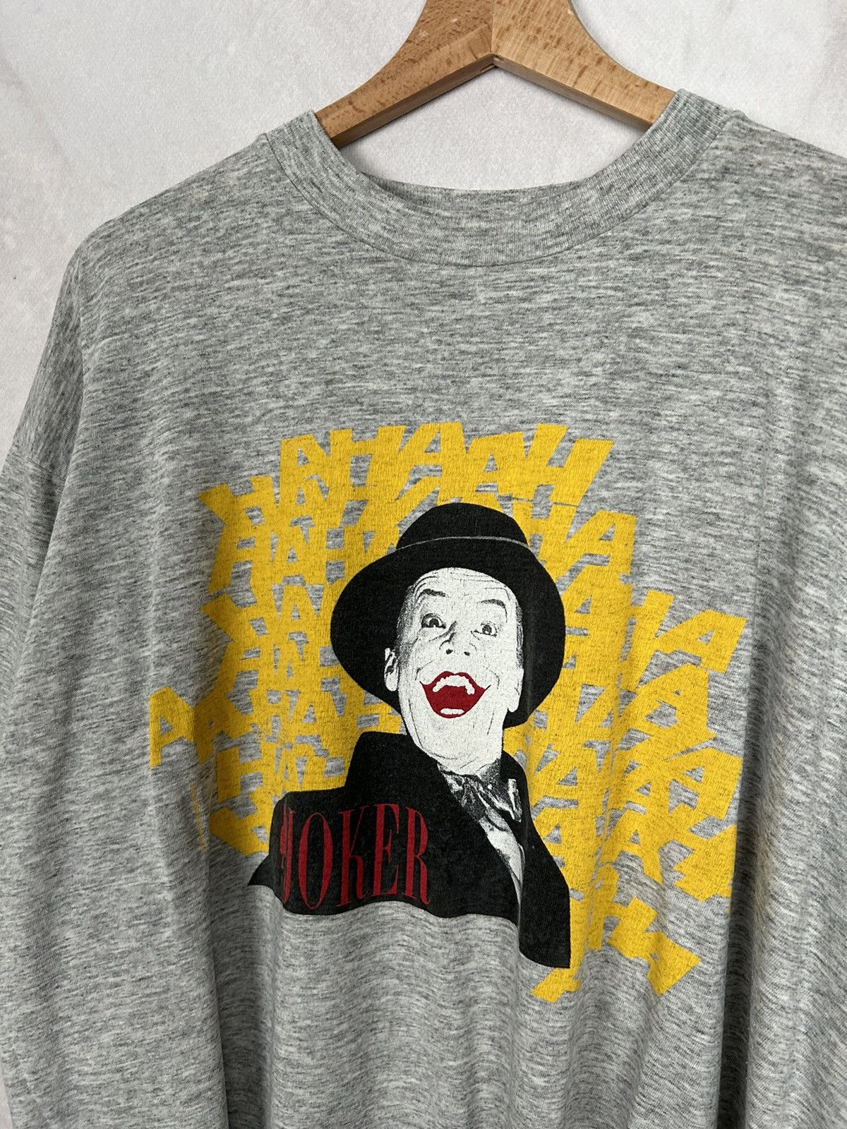 DC Comics Vintage Joker Jack Nicholson Batman 90s Graphic Tee Movie Size US XL / EU 56 / 4 - 3 Thumbnail