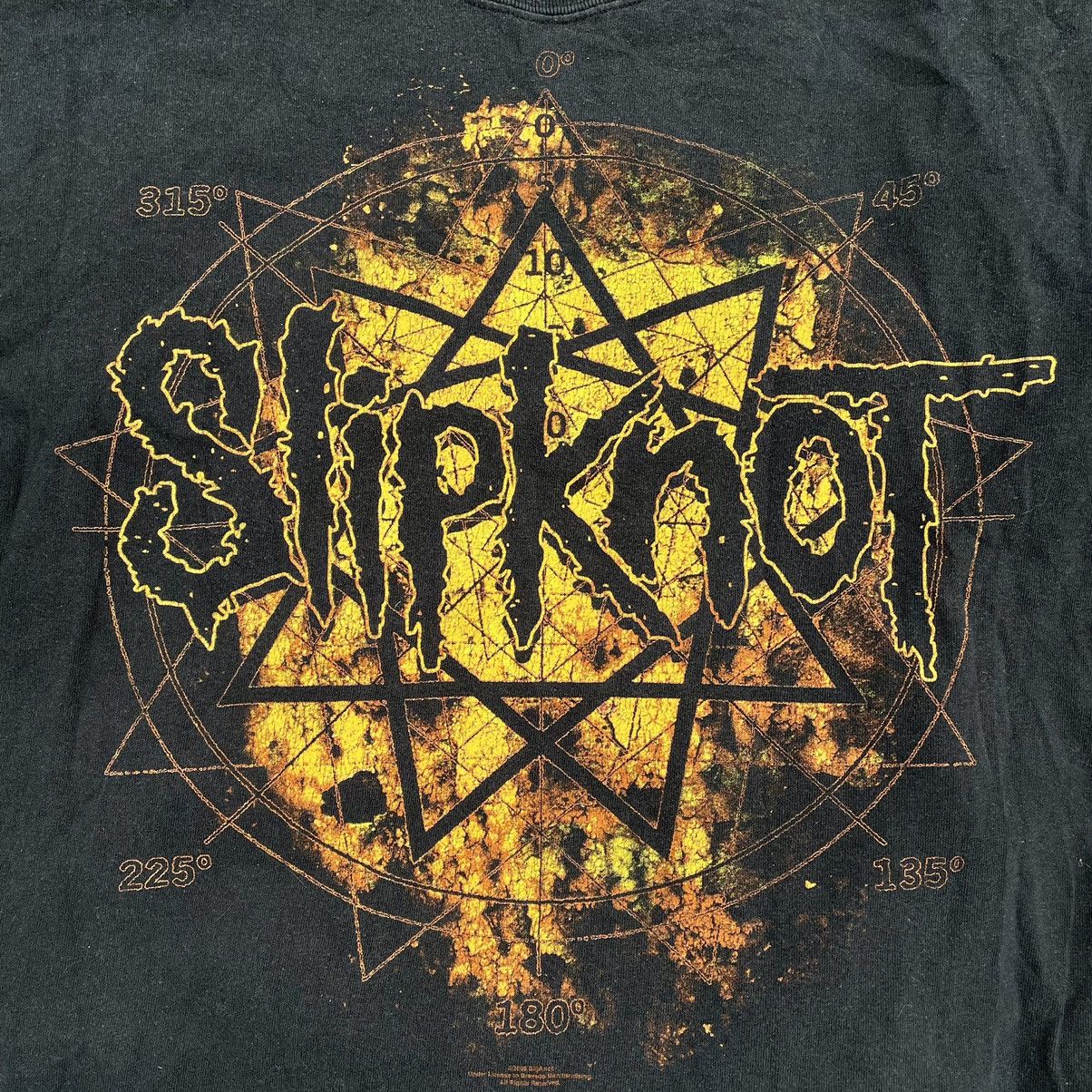 Vintage Vintage Y2K Slipknot Sun Faded Graphic Band Tee Grunge L Size US L / EU 52-54 / 3 - 5 Thumbnail