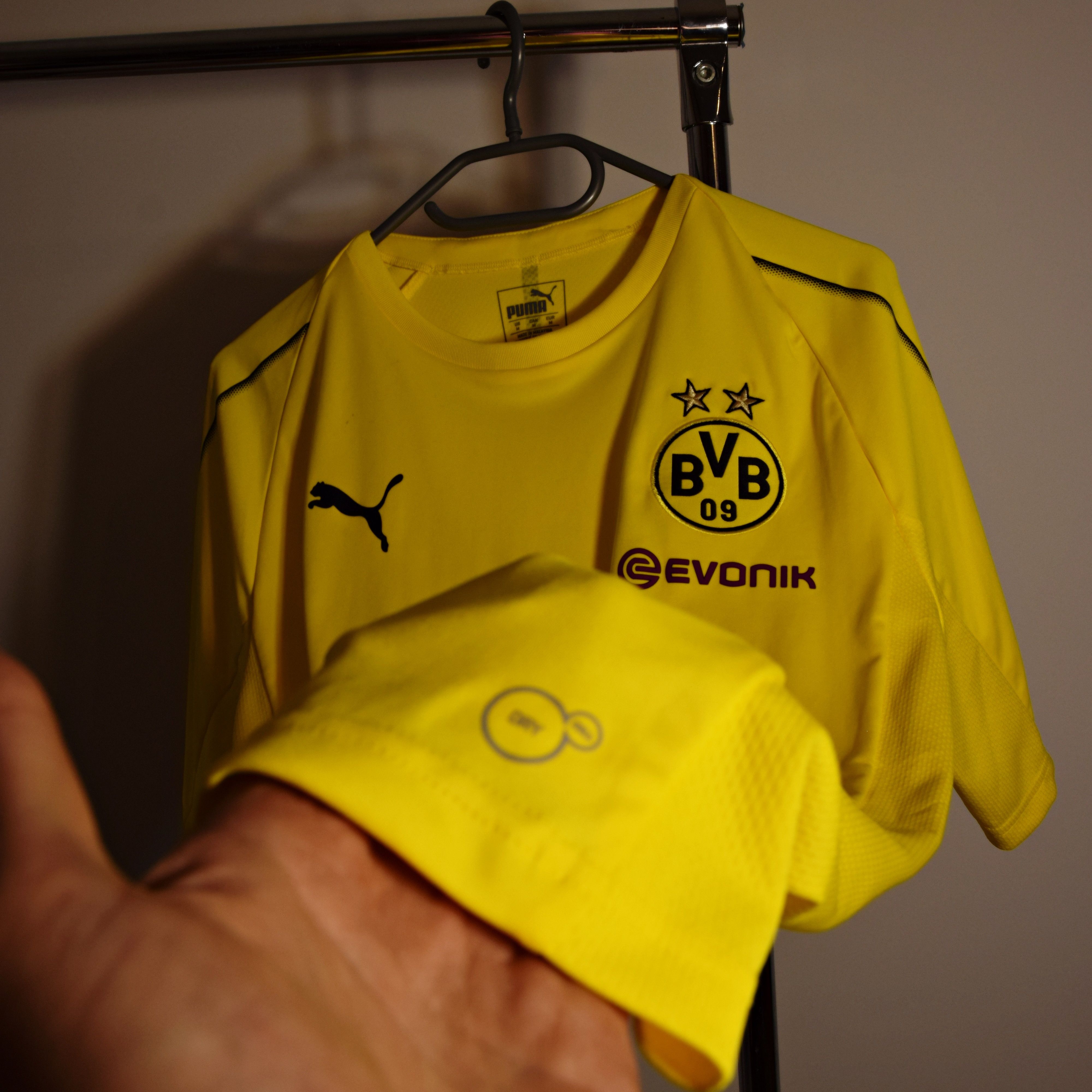 Puma Home BVB Borussia Dortmund Puma Trainning Jersey M Size US M / EU 48-50 / 2 - 2 Thumbnail