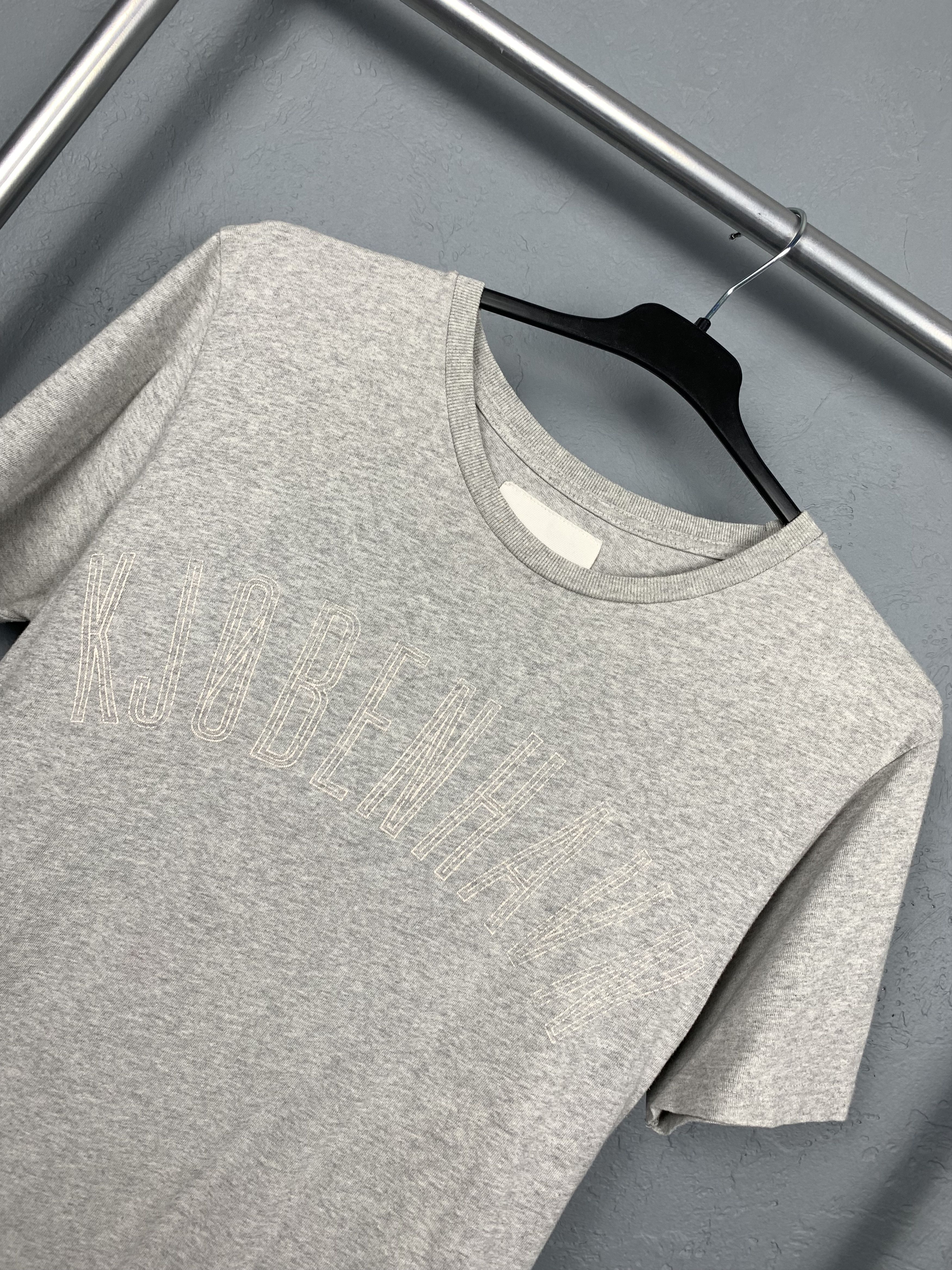 Han Kjobenhavn Han Kjobenhavn Big Logo T-Shirt Tee Size US M / EU 48-50 / 2 - 2 Thumbnail