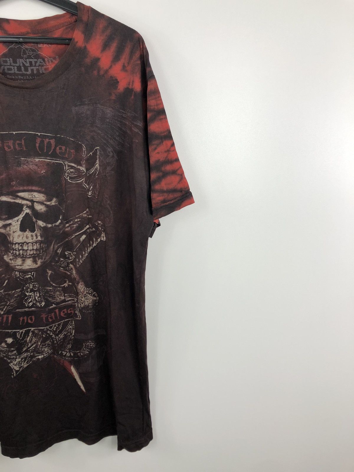 Japanese Brand × Vintage Mountain Evolution Dead Men T Shirt Black/Red Size XL Size US XL / EU 56 / 4 - 6 Thumbnail