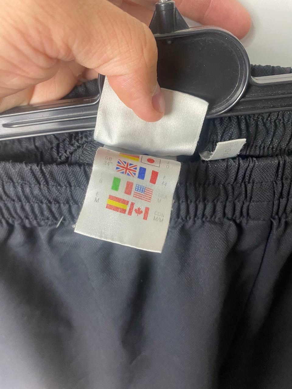 Vintage Adidas vintage shorts size M Size US 34 / EU 50 - 4 Thumbnail