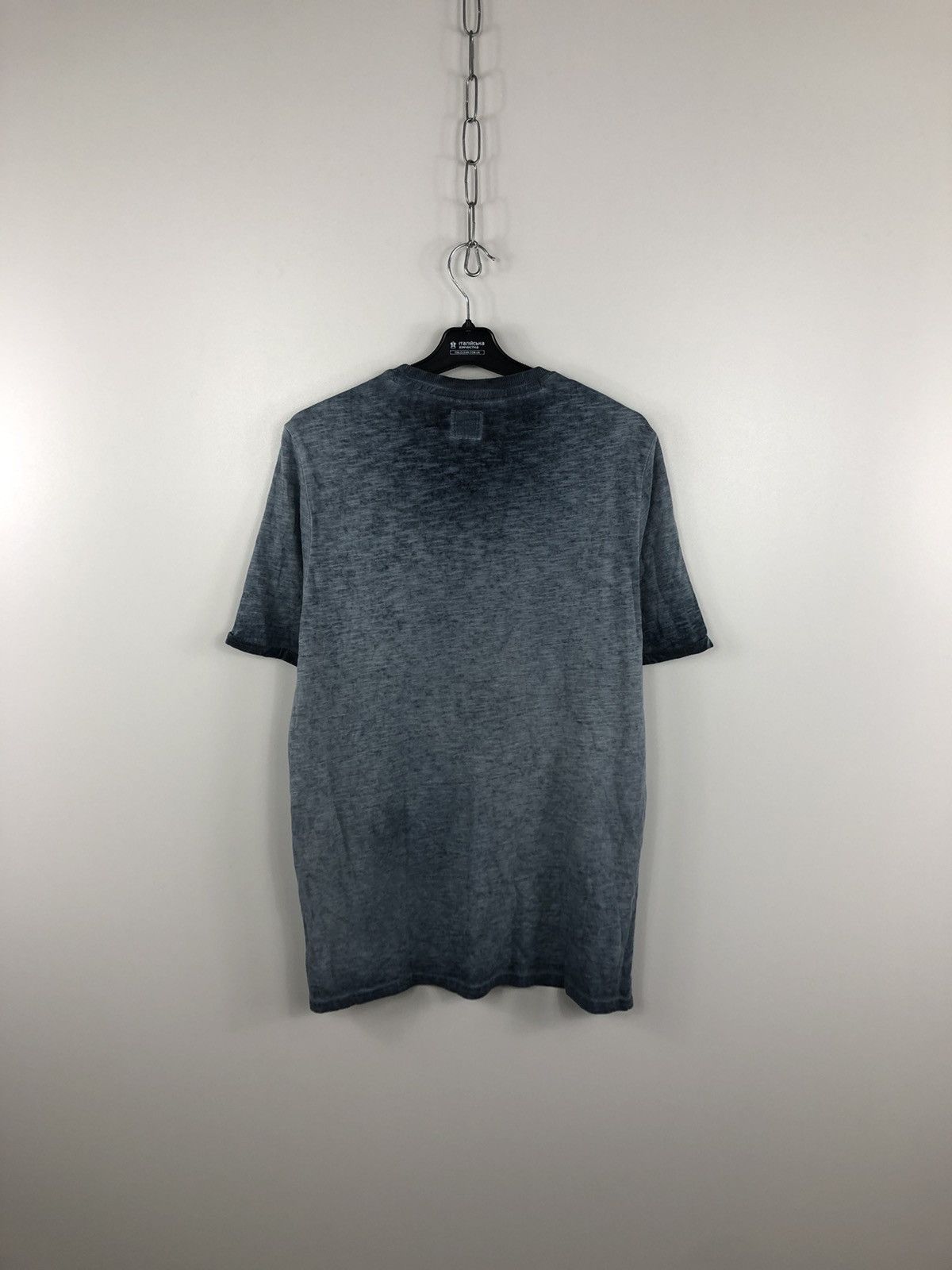Guess Guess Small Logo T Shirt Grey(Ashen) Size L-XL Size US XL / EU 56 / 4 - 2 Thumbnail