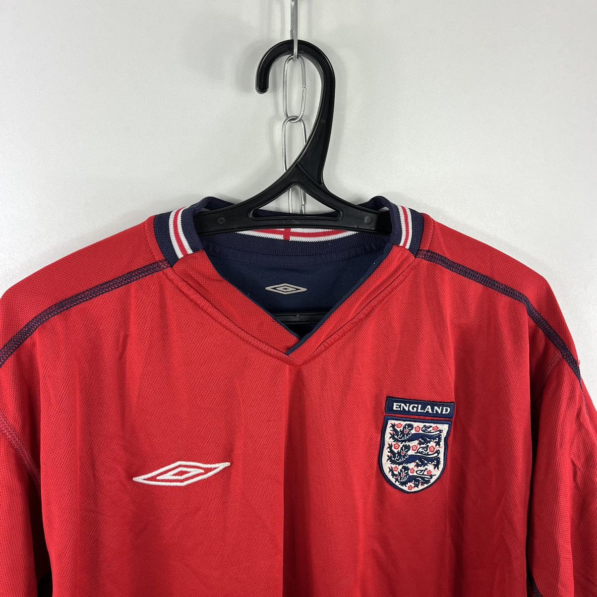 Umbro England Umbro Reversible 2004 Away Jersey T-Shirt Size L Size US XL / EU 56 / 4 - 5 Thumbnail